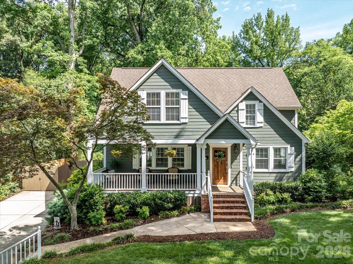 1333 Woodland Drive