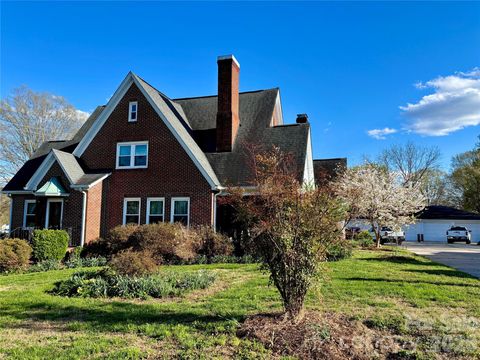 Photo of 610 E Main Street, Cherryville, NC 28021 (MLS # 4359605)