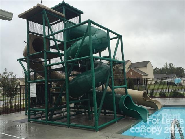 Estates at Audubon Lake - Residential Lease