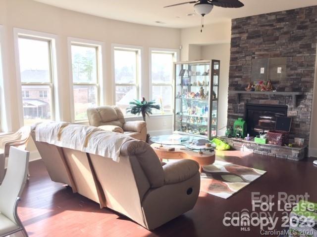 Estates at Audubon Lake - Residential Lease