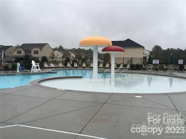 Estates at Audubon Lake - Residential Lease