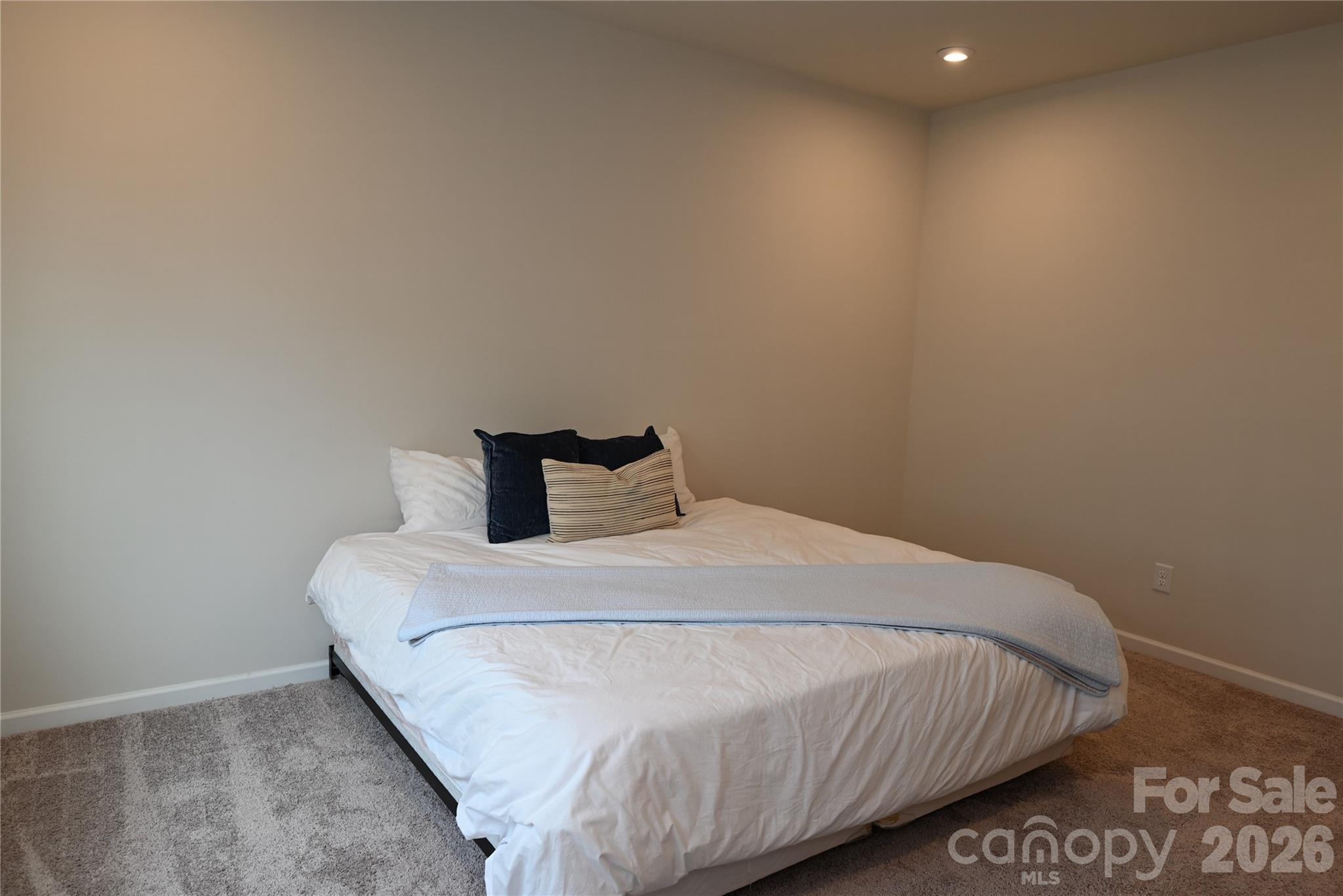 Fifteen 15 Cannon - Residential