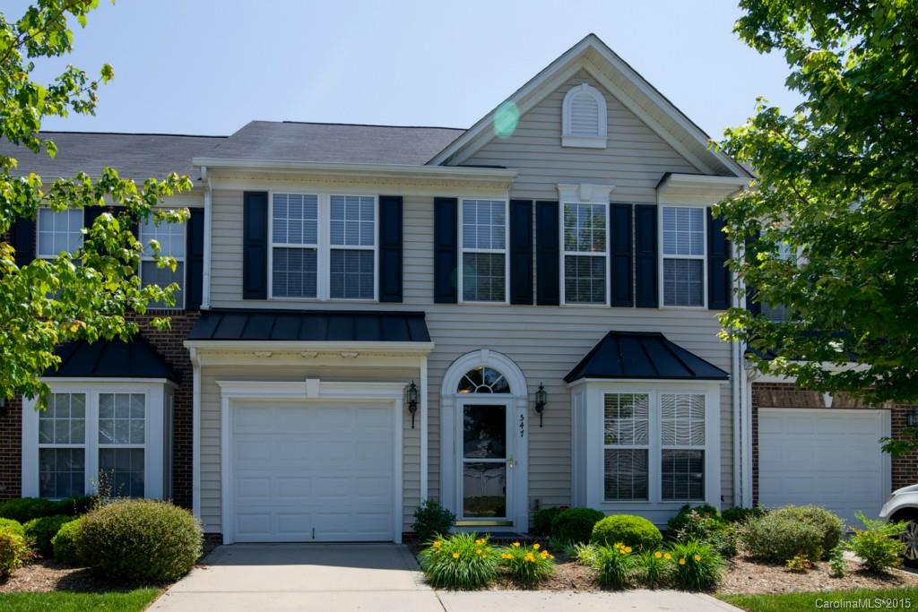 Fairway Townhouses - Residential