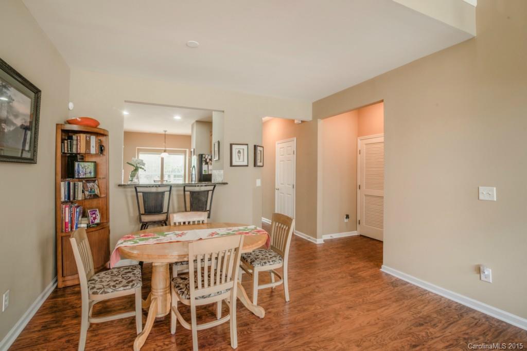 Fairway Townhouses - Residential