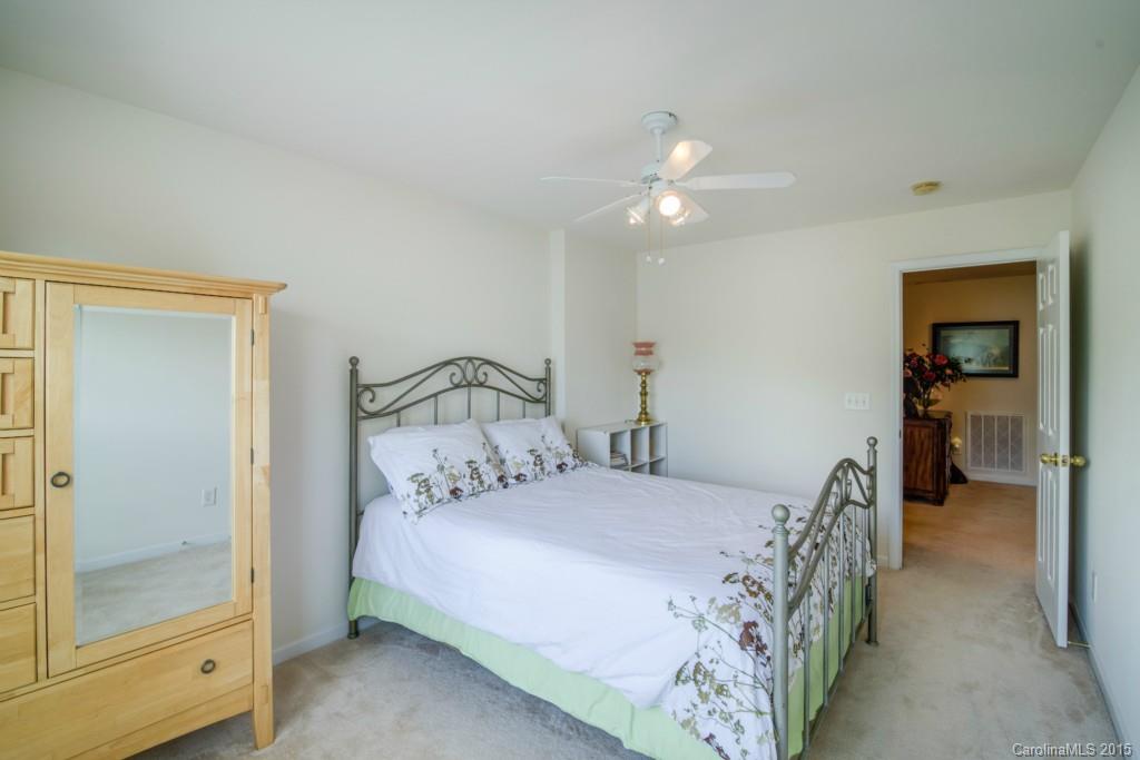 Fairway Townhouses - Residential