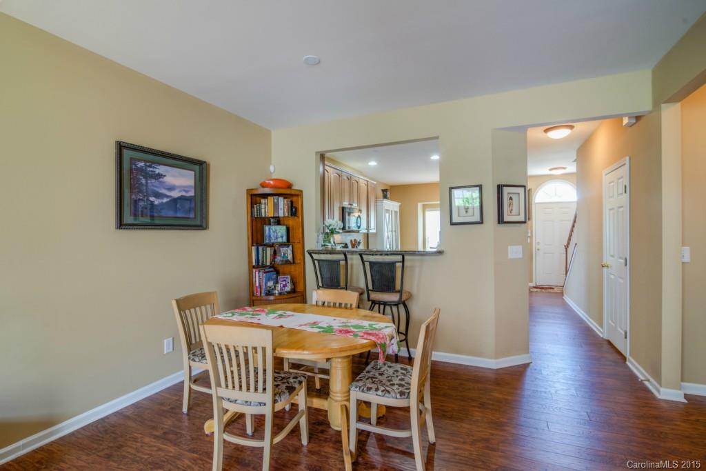 Fairway Townhouses - Residential