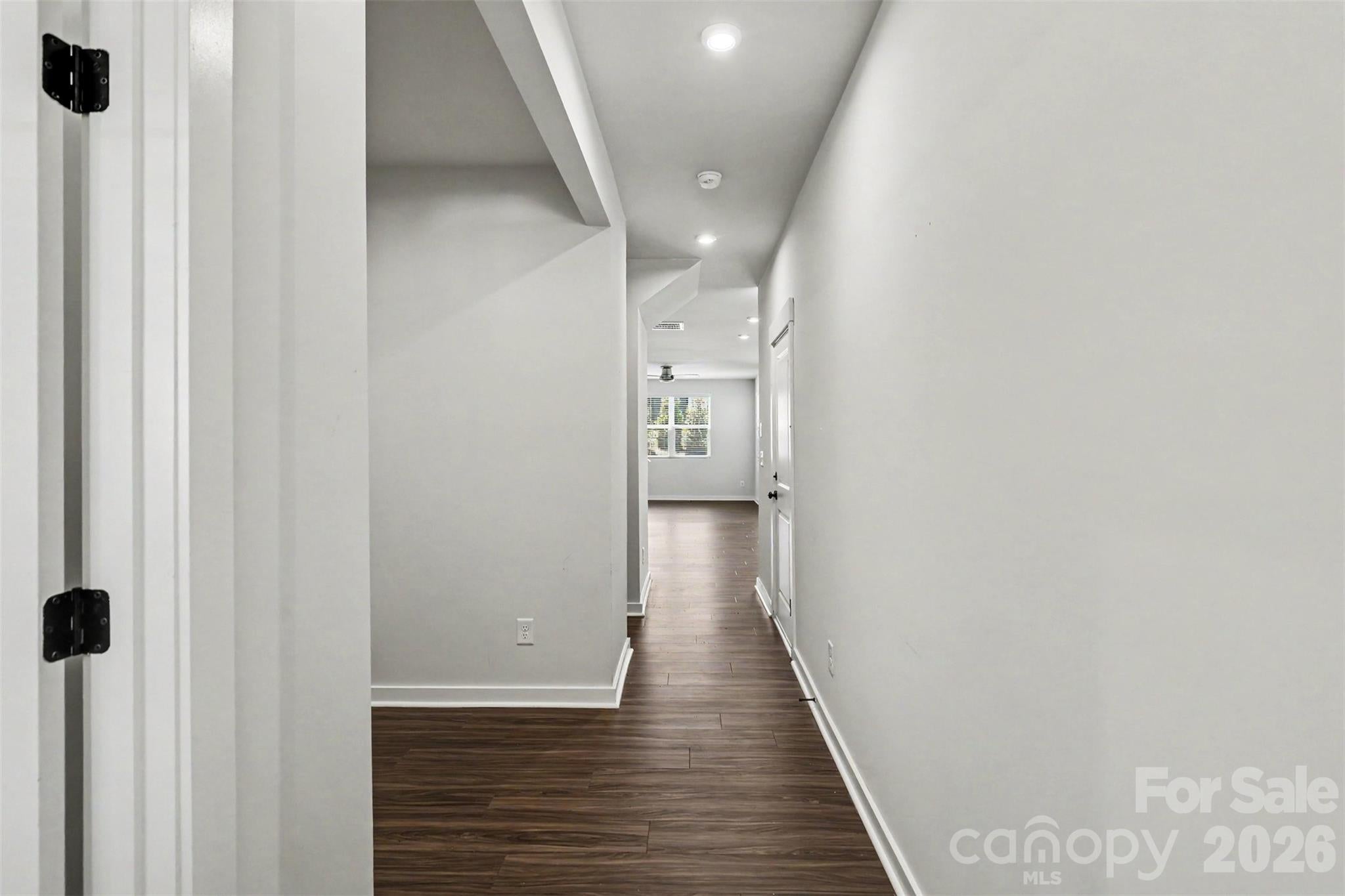 9521 Munsing Drive