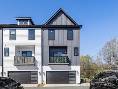 8707 Nolley Court Charlotte NC 28270