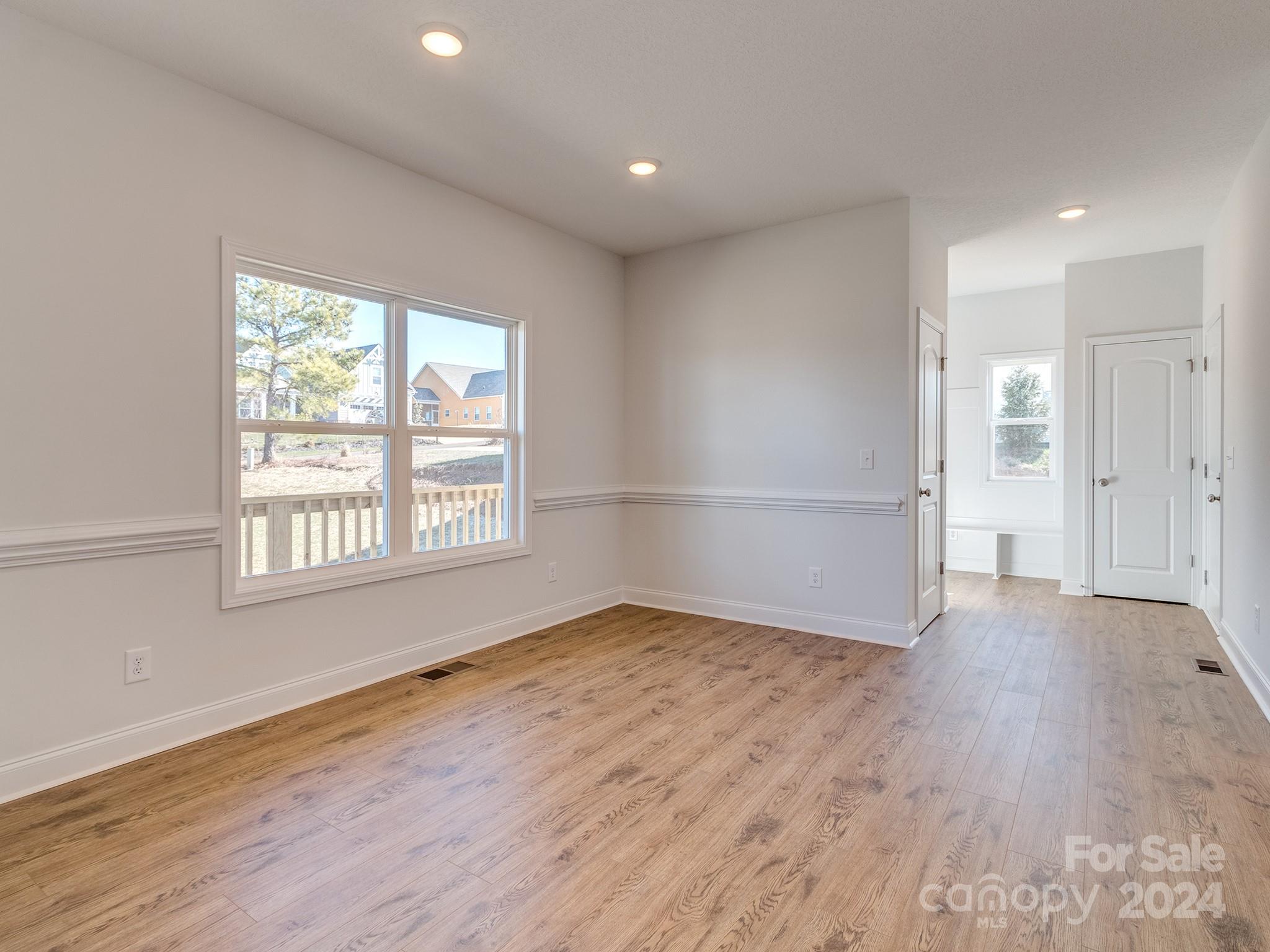 Edgewater - Residential