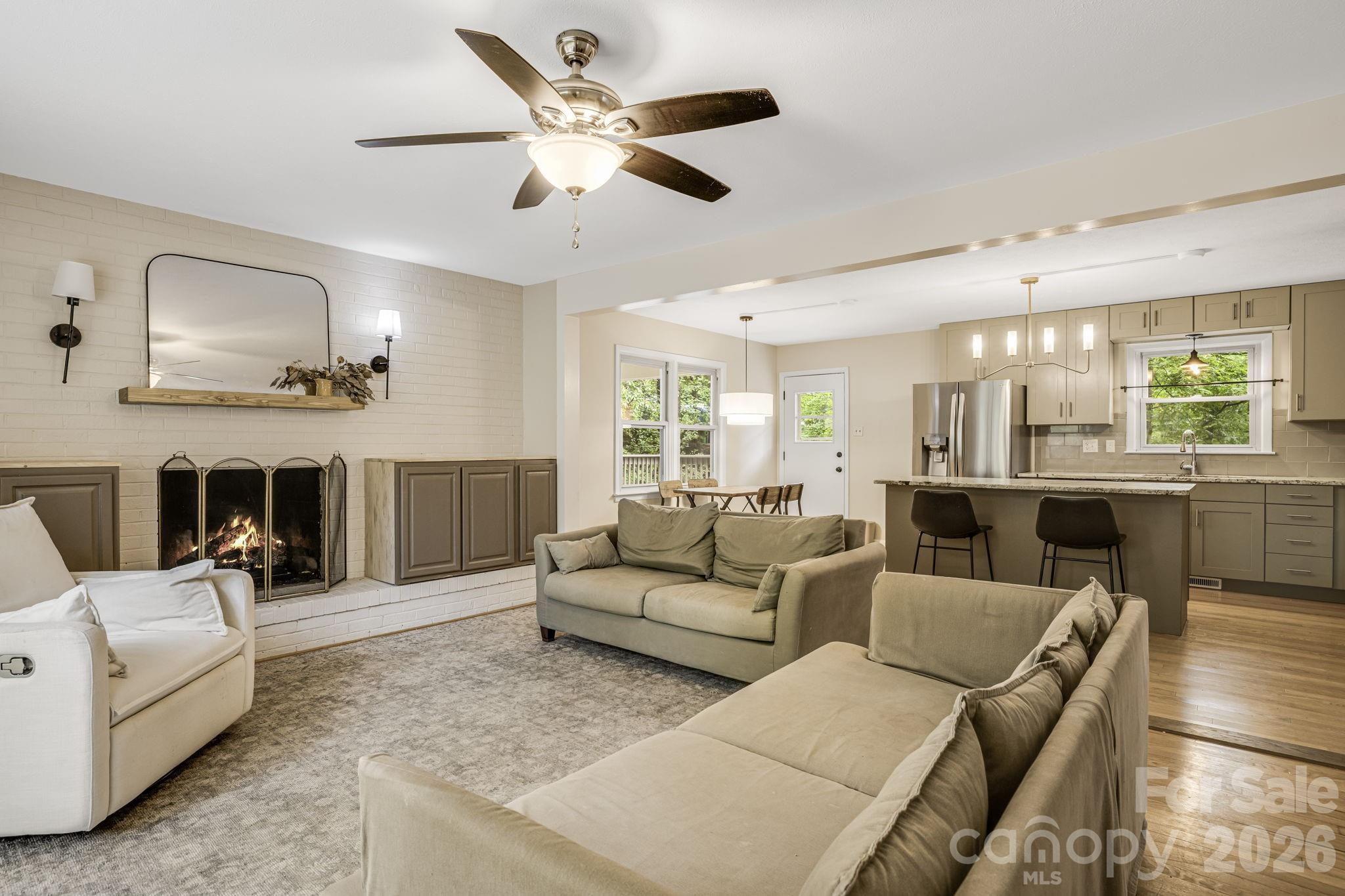 440 Royal Pines Drive