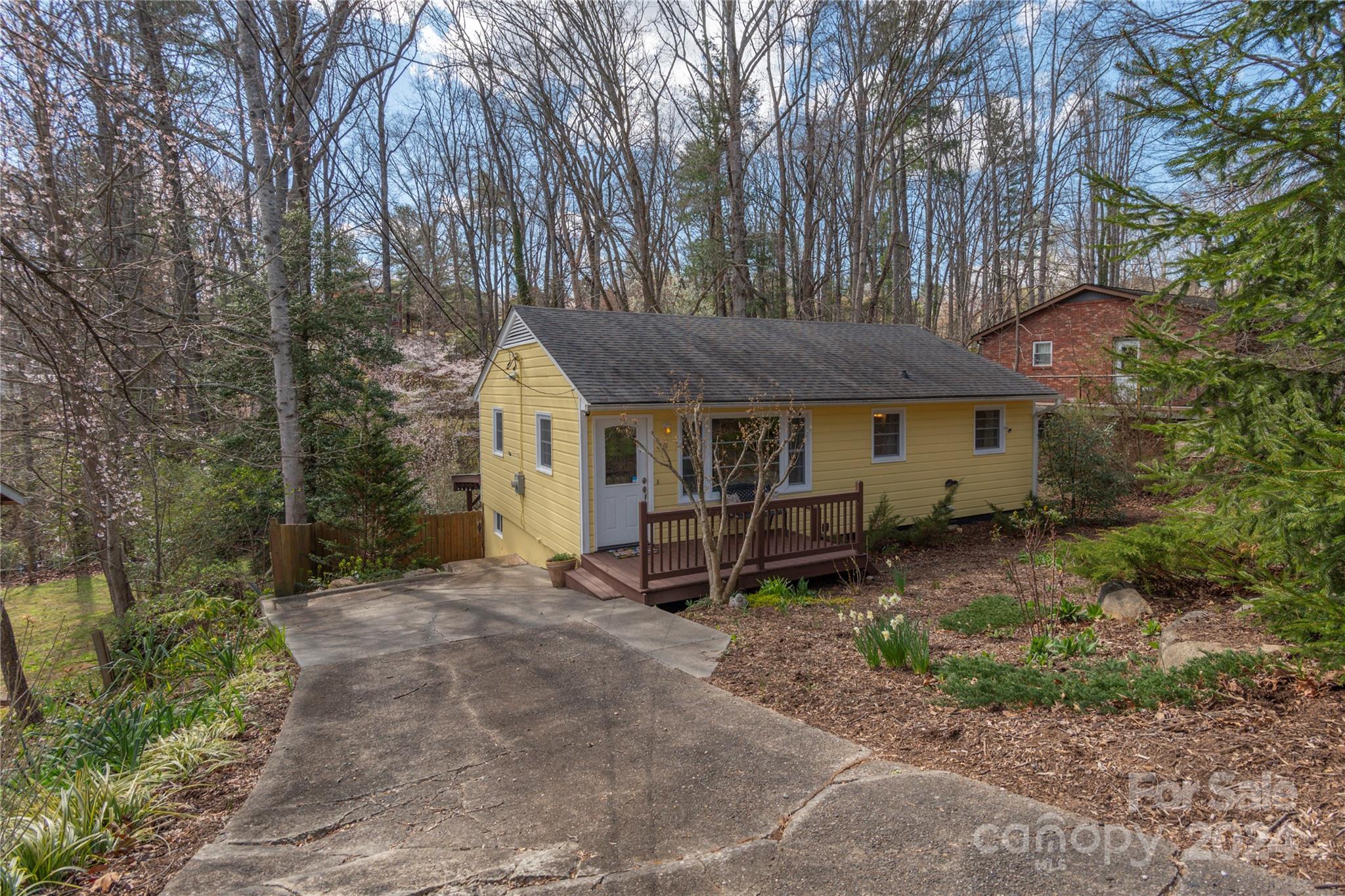 Sulphur Springs Park - Residential