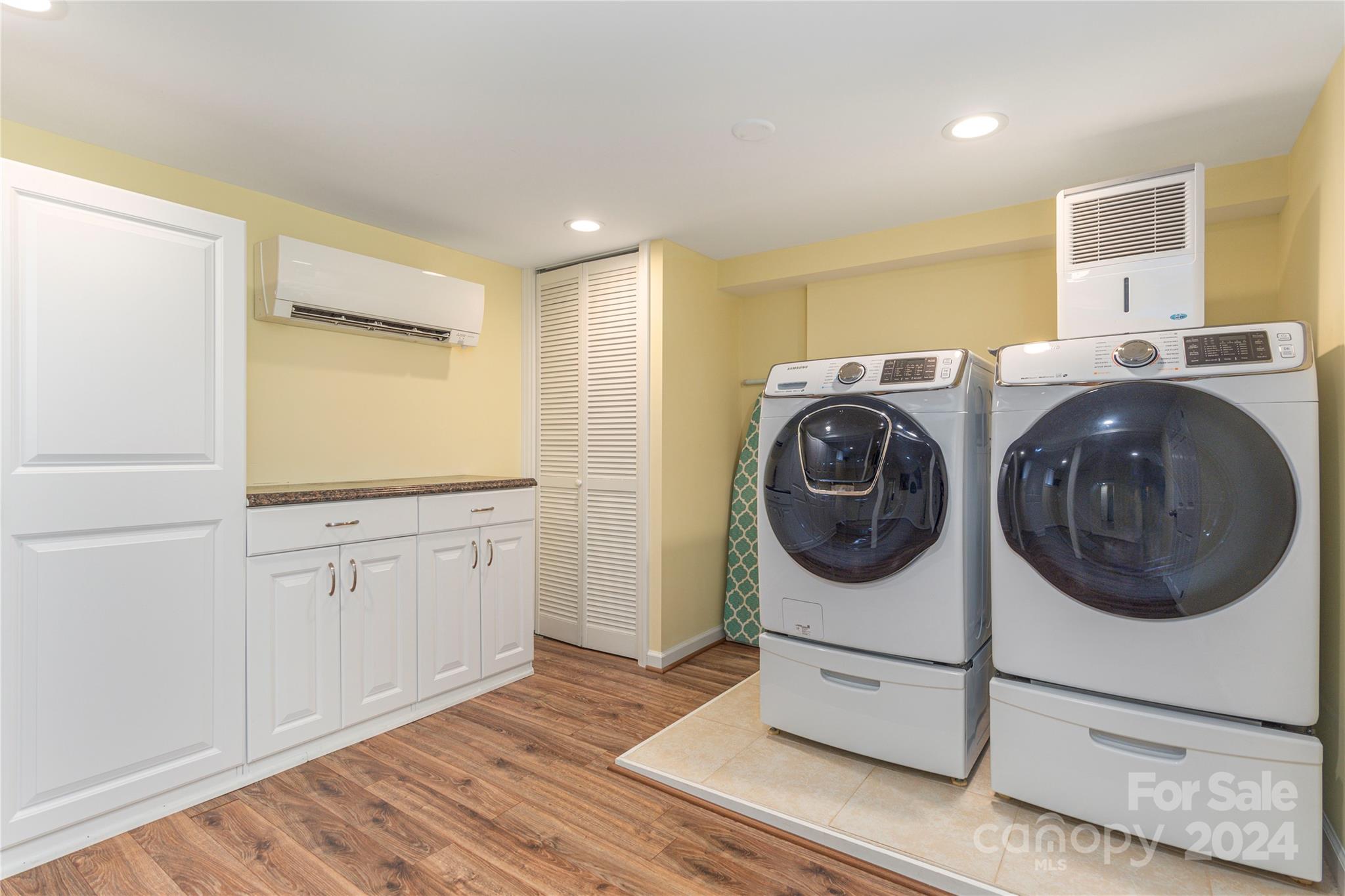 Sulphur Springs Park - Residential