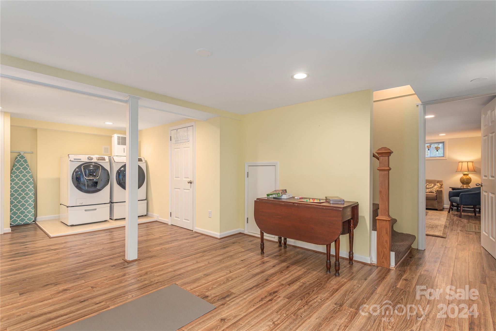 Sulphur Springs Park - Residential