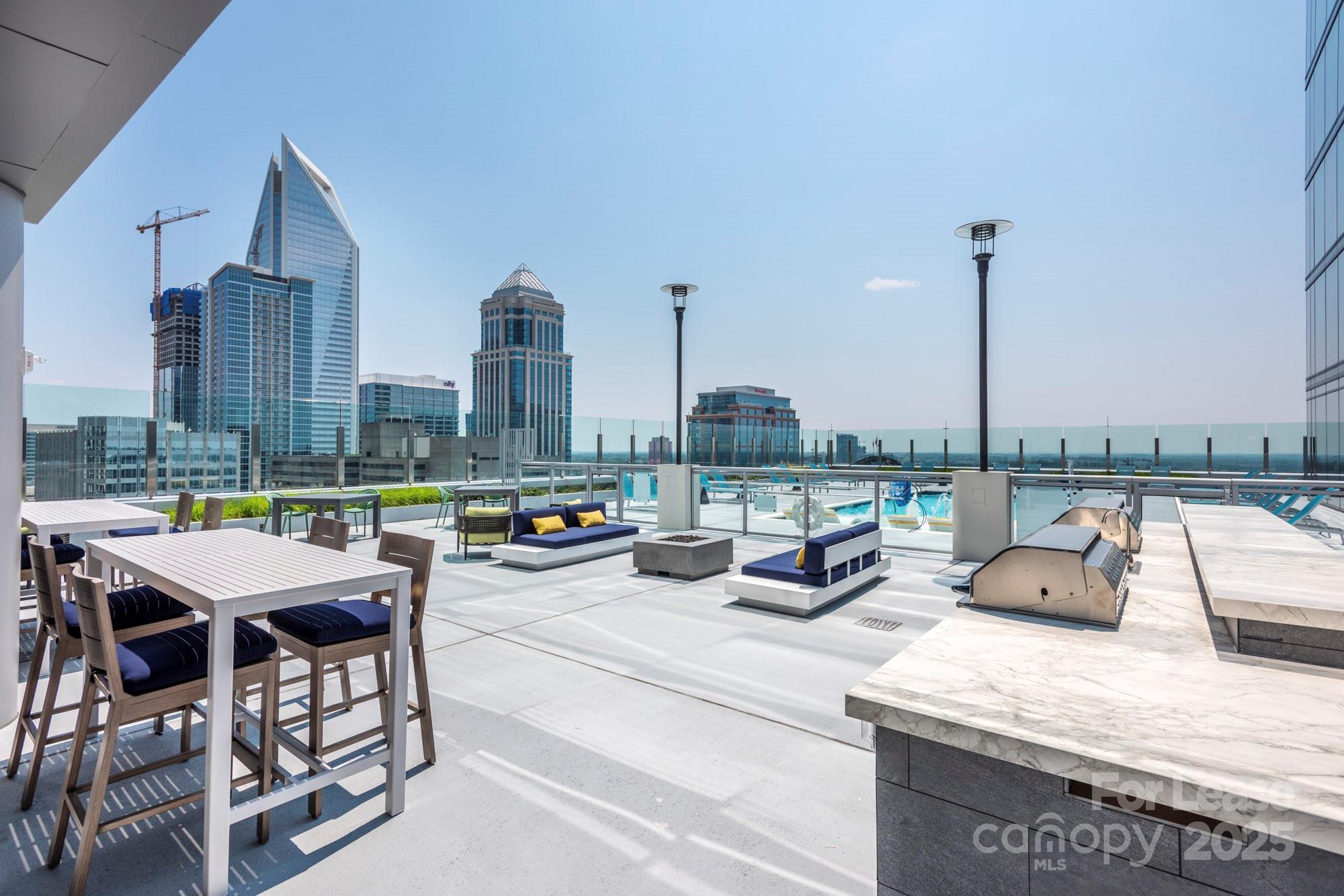 Charlotte, North Carolina 28202, United States, 1 Bedroom Bedrooms, ,1 BathroomBathrooms,Residential,Active,126949