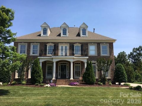 404 Three Greens Drive Huntersville NC 28078