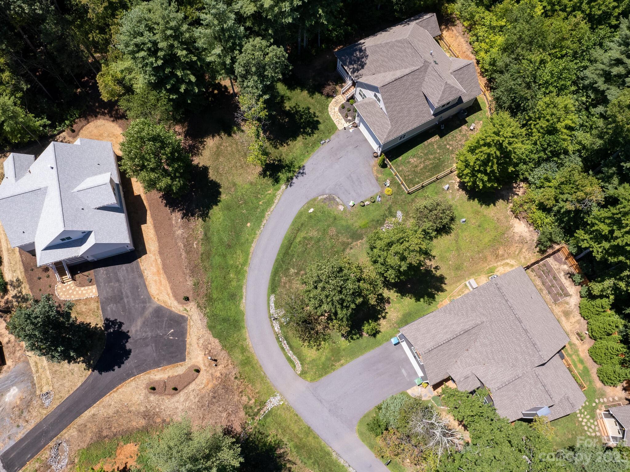 The Maples At Concord Place - Residential