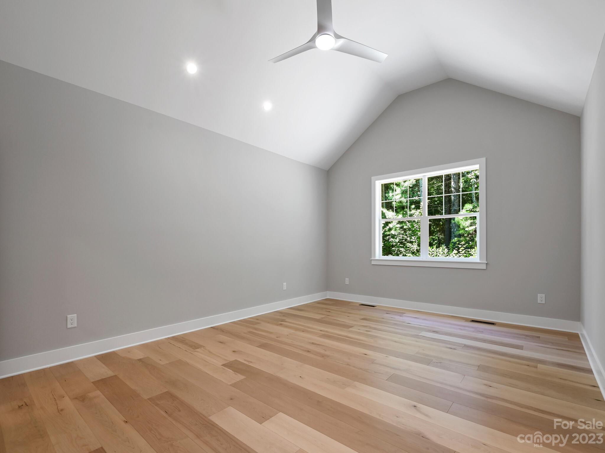 The Maples At Concord Place - Residential