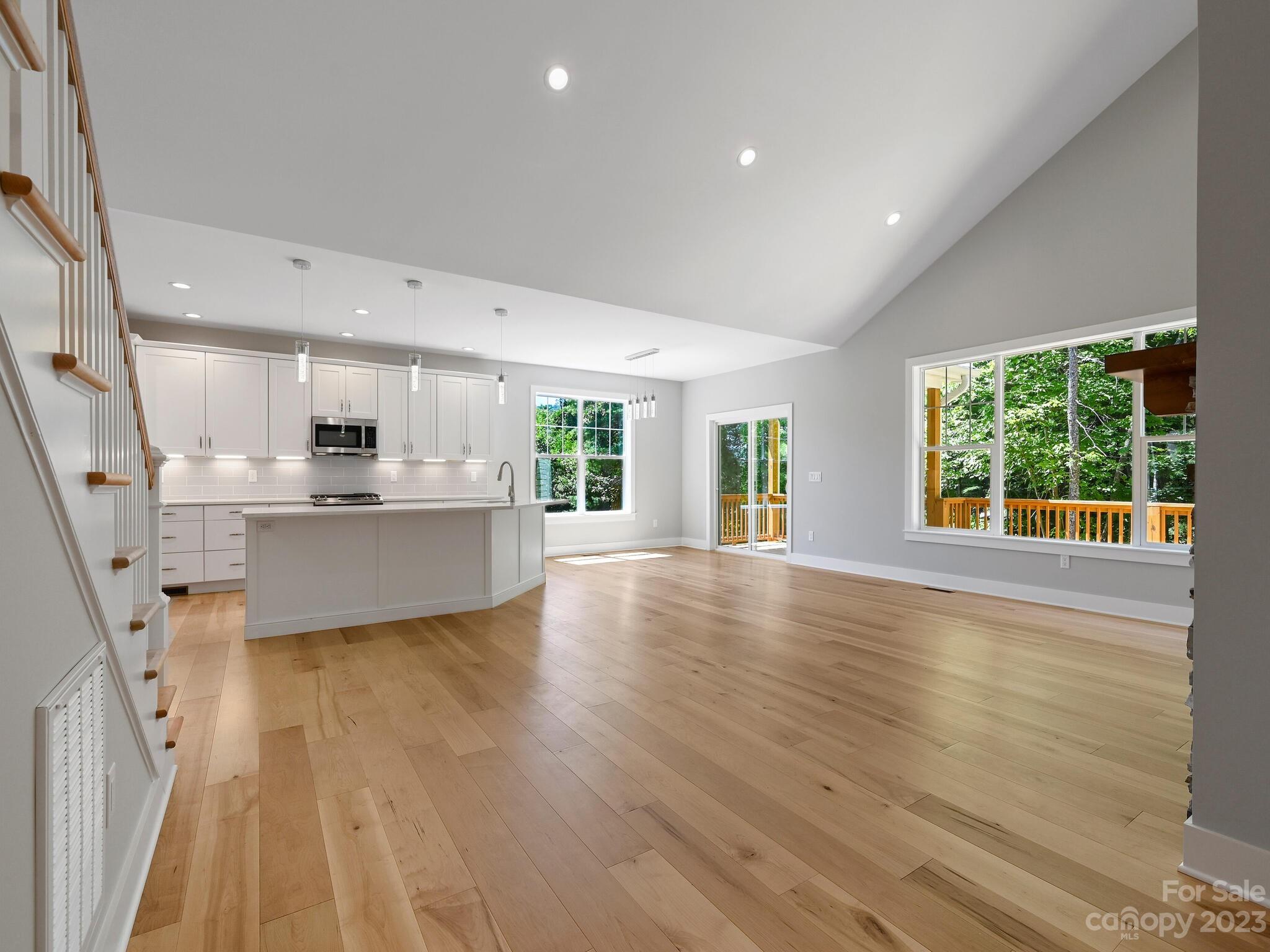 The Maples At Concord Place - Residential