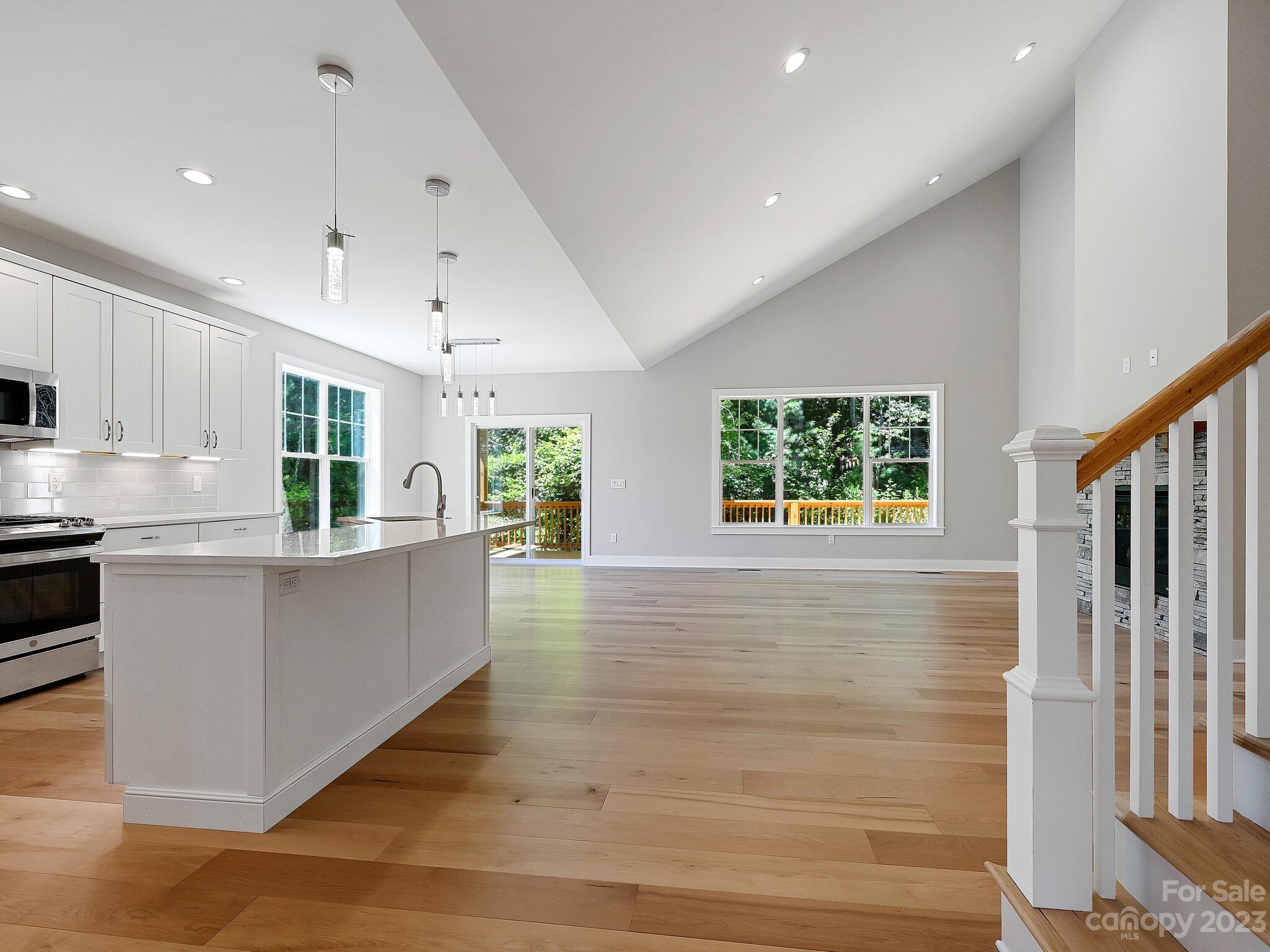 The Maples At Concord Place - Residential