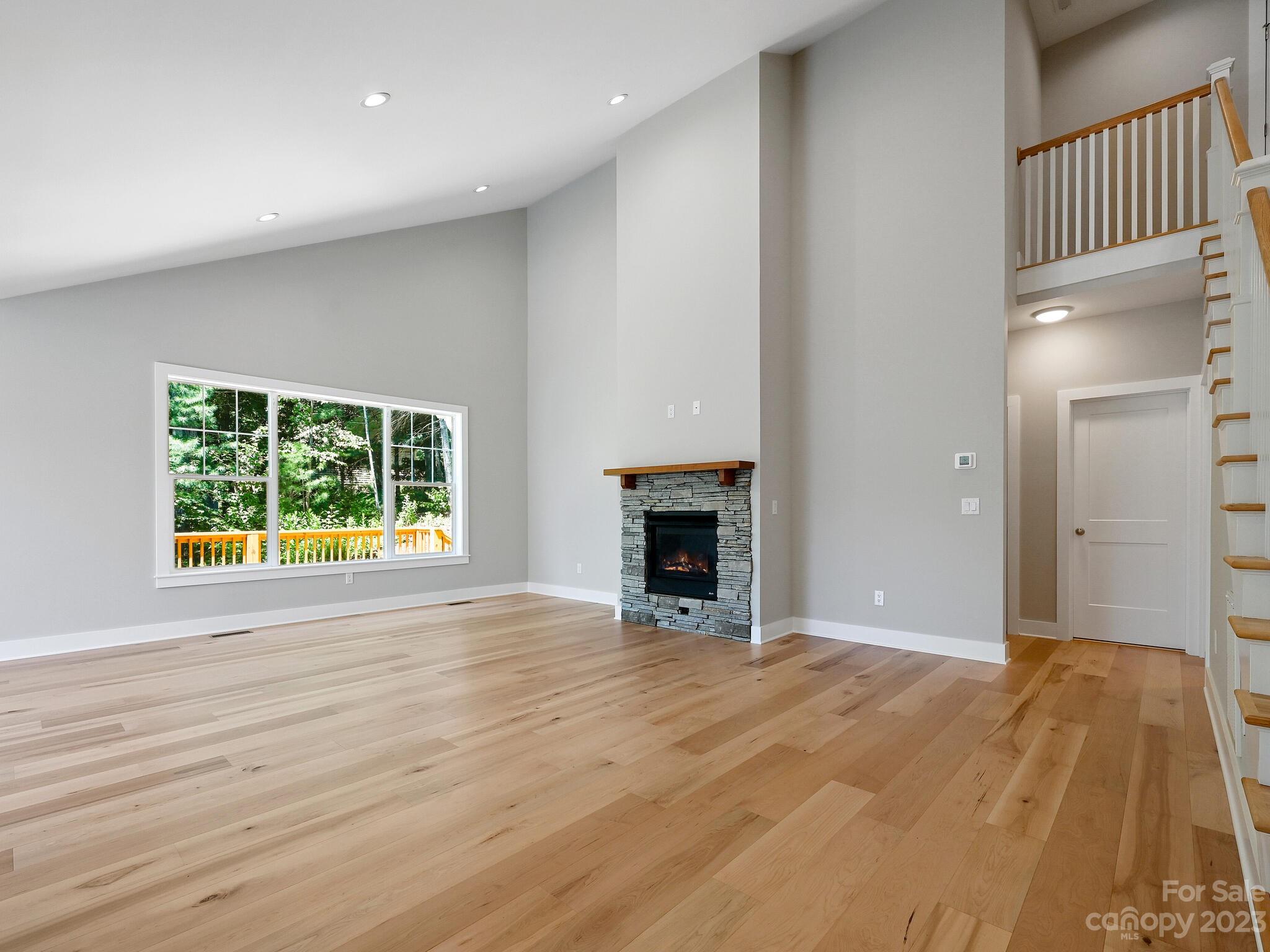 The Maples At Concord Place - Residential