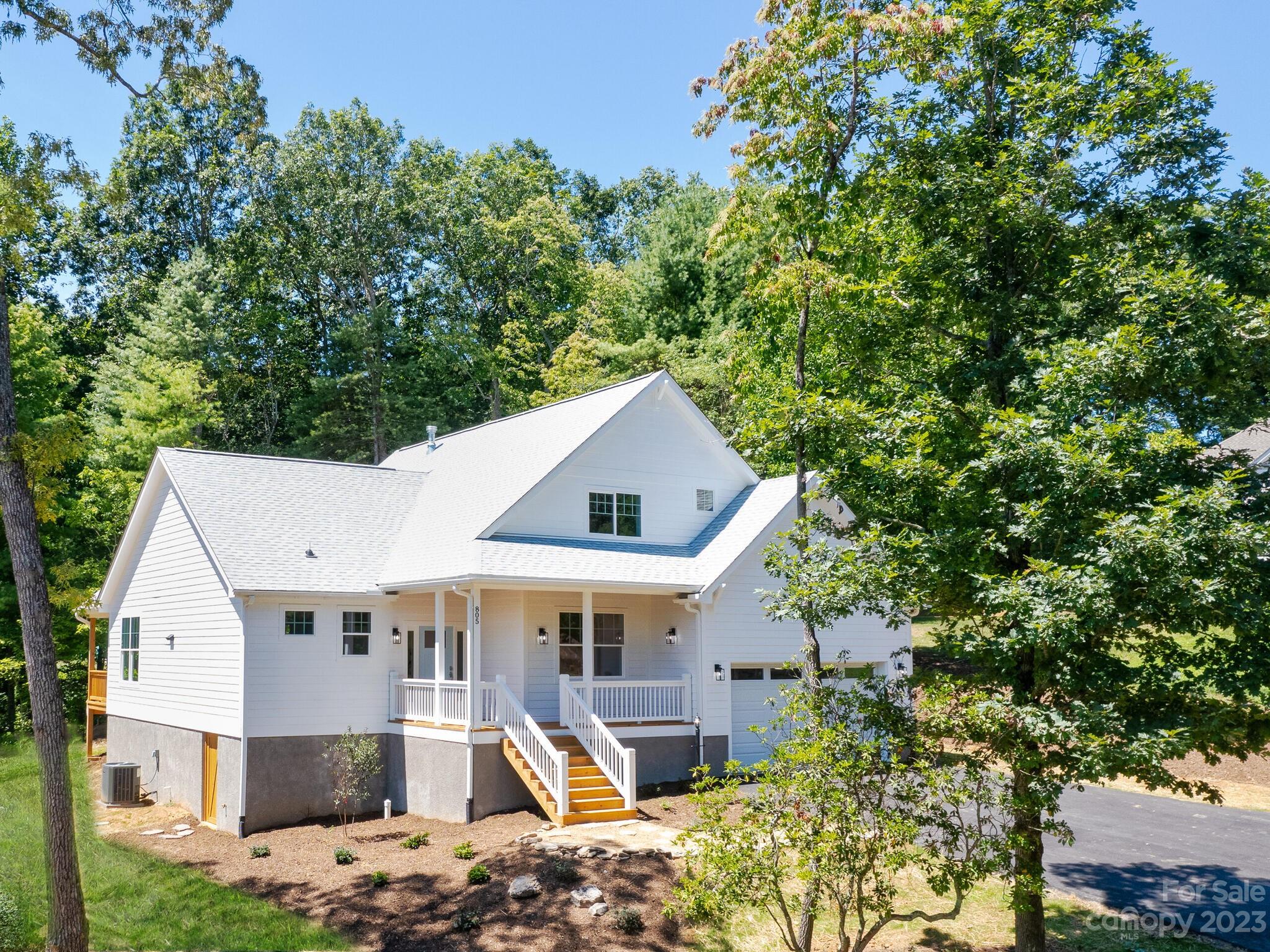 The Maples At Concord Place - Residential