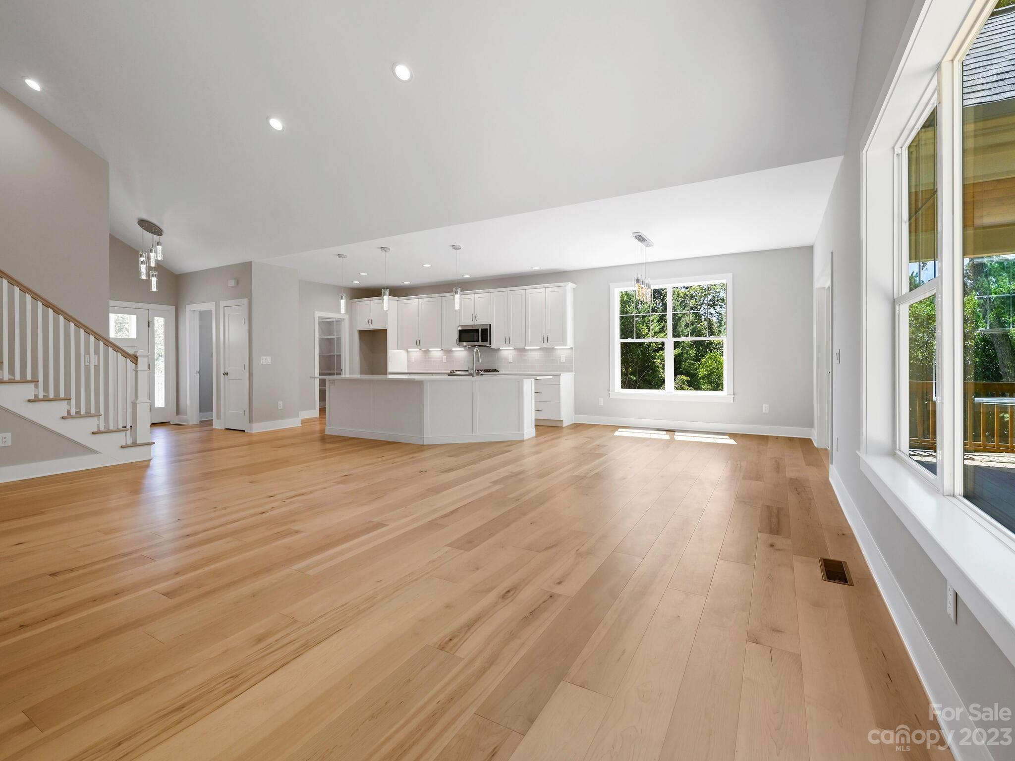 The Maples At Concord Place - Residential