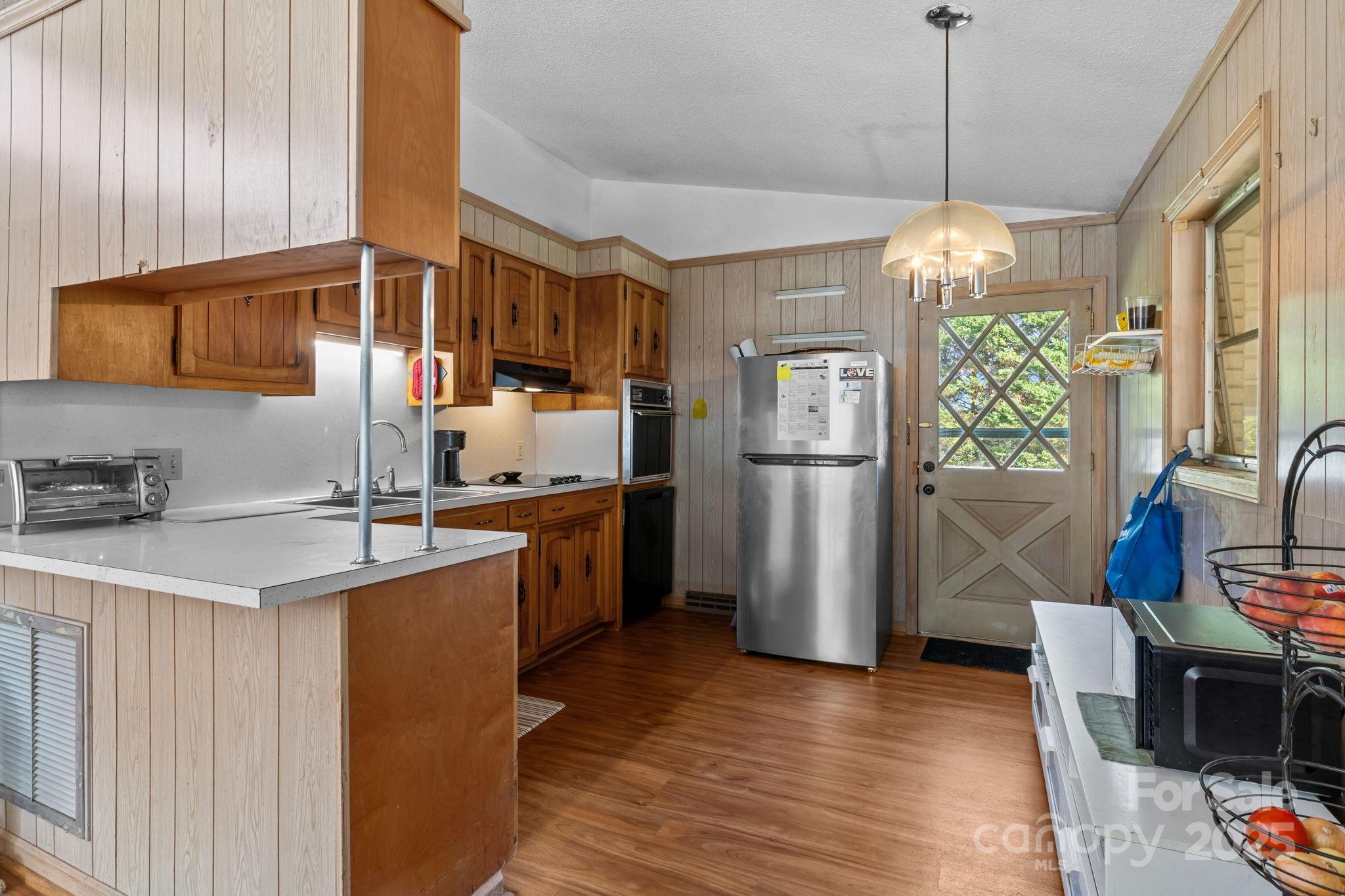2988 Wesleyan Church Road