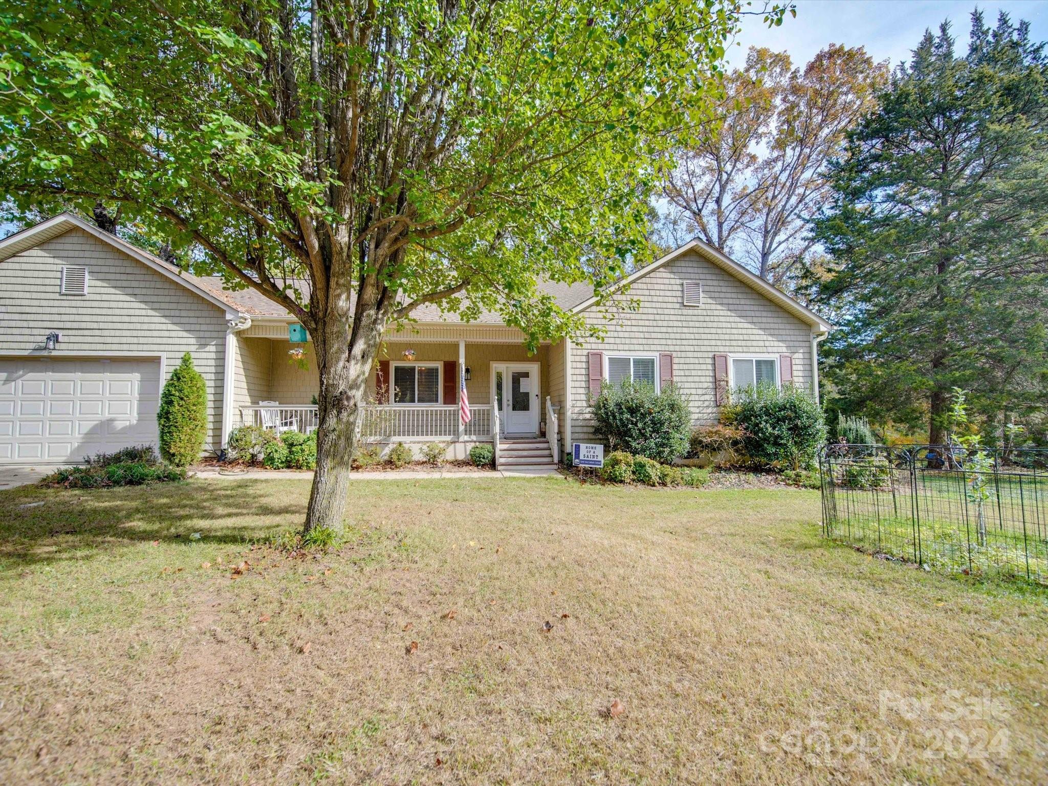 Raintree - Residential