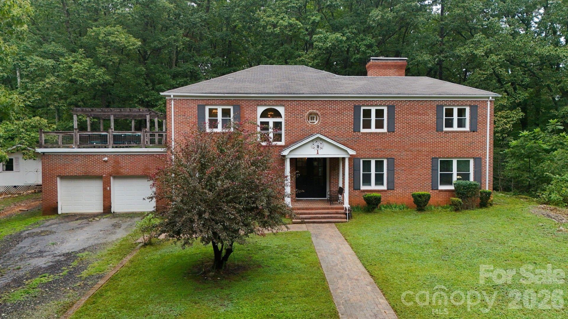 301 Carolina Avenue