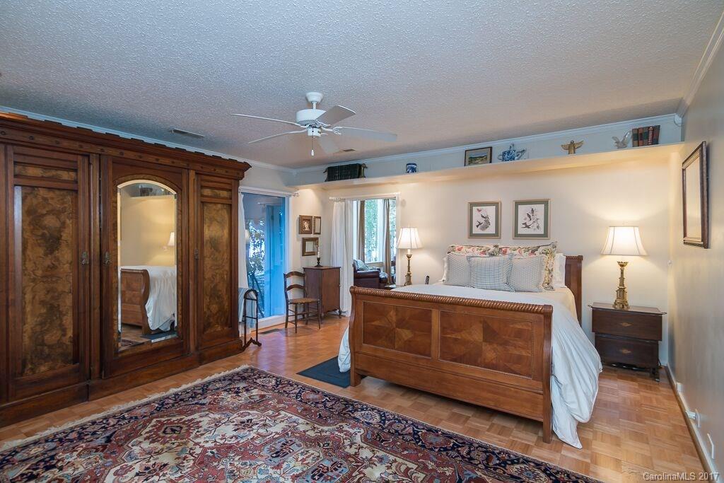 River Hills - Residential