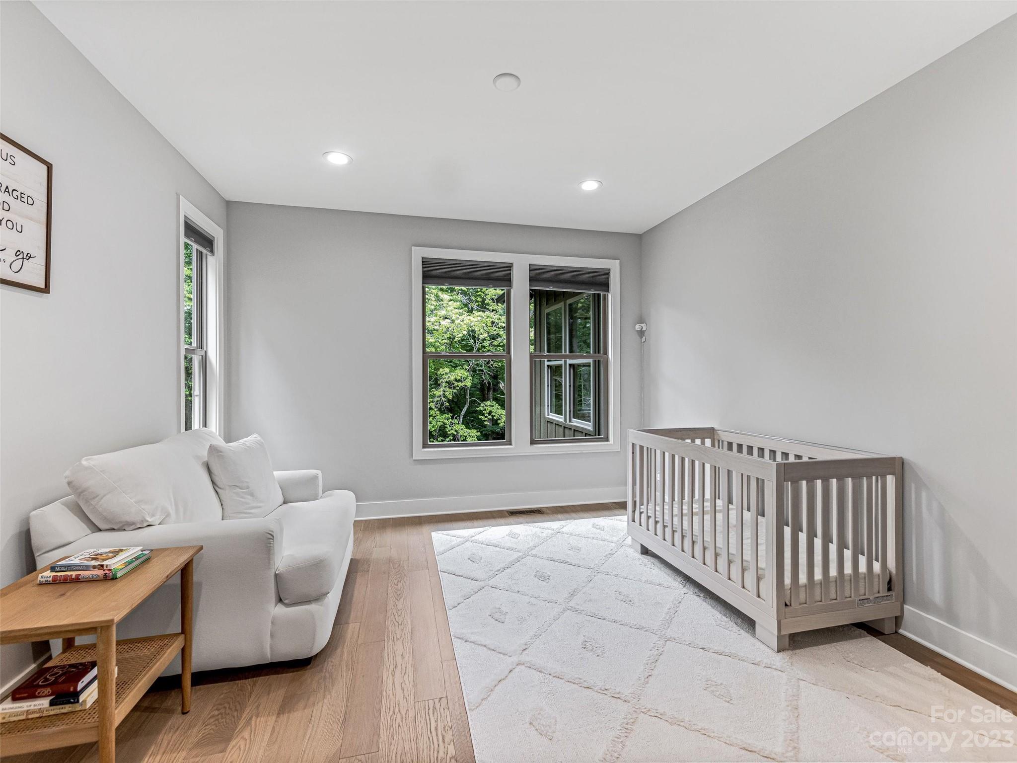 Gaston Mountain - Residential