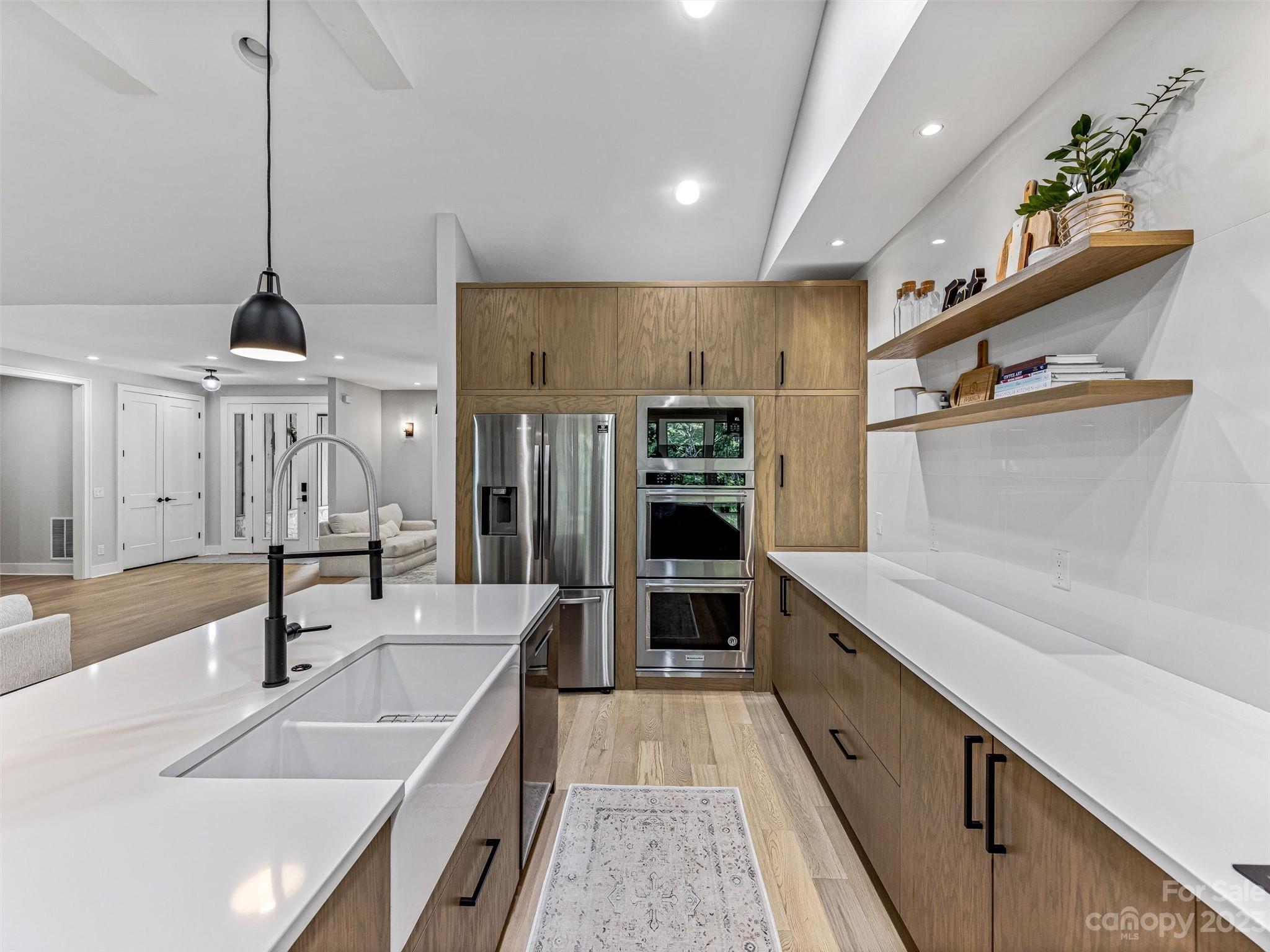 Gaston Mountain - Residential