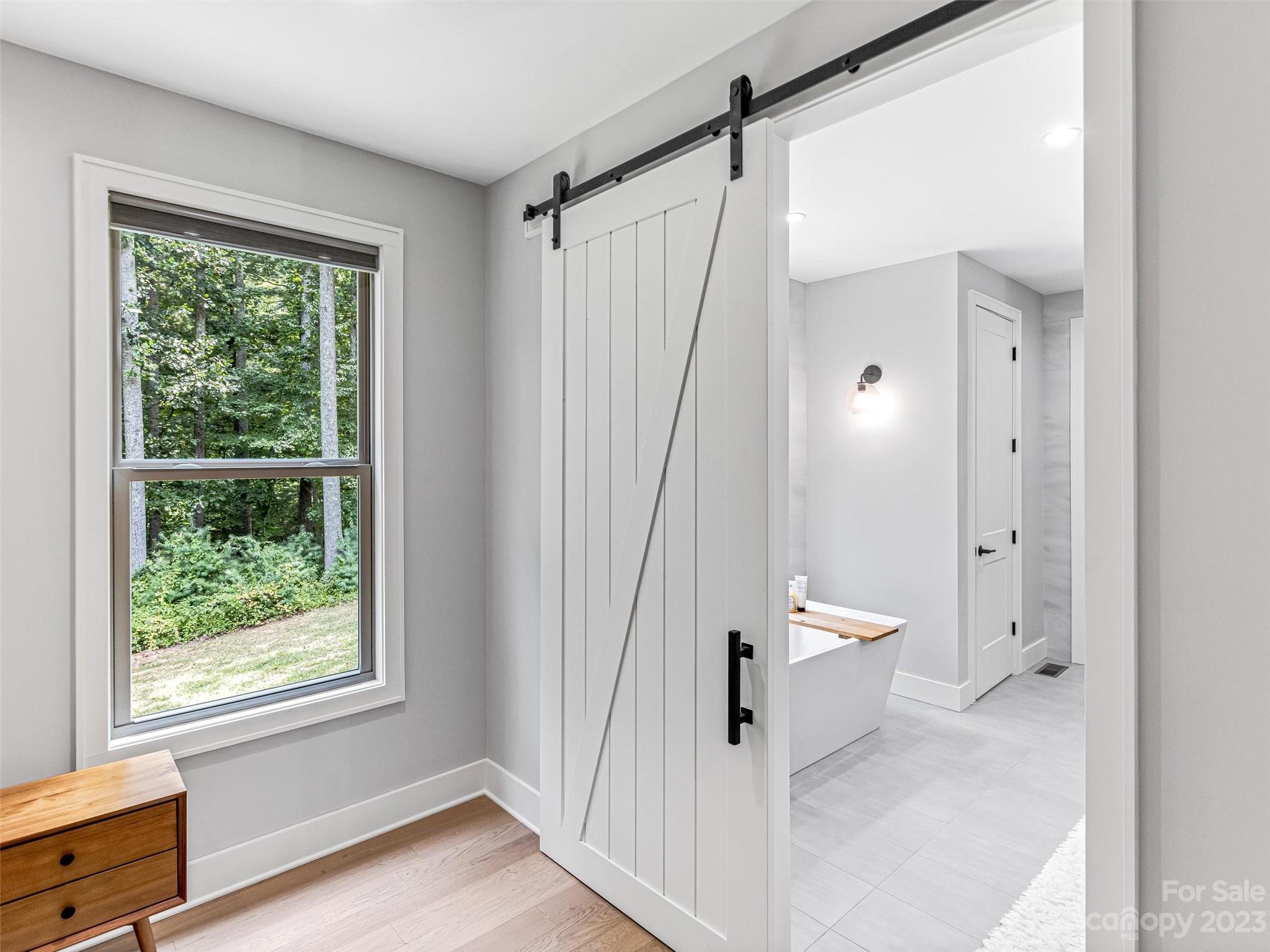 Gaston Mountain - Residential