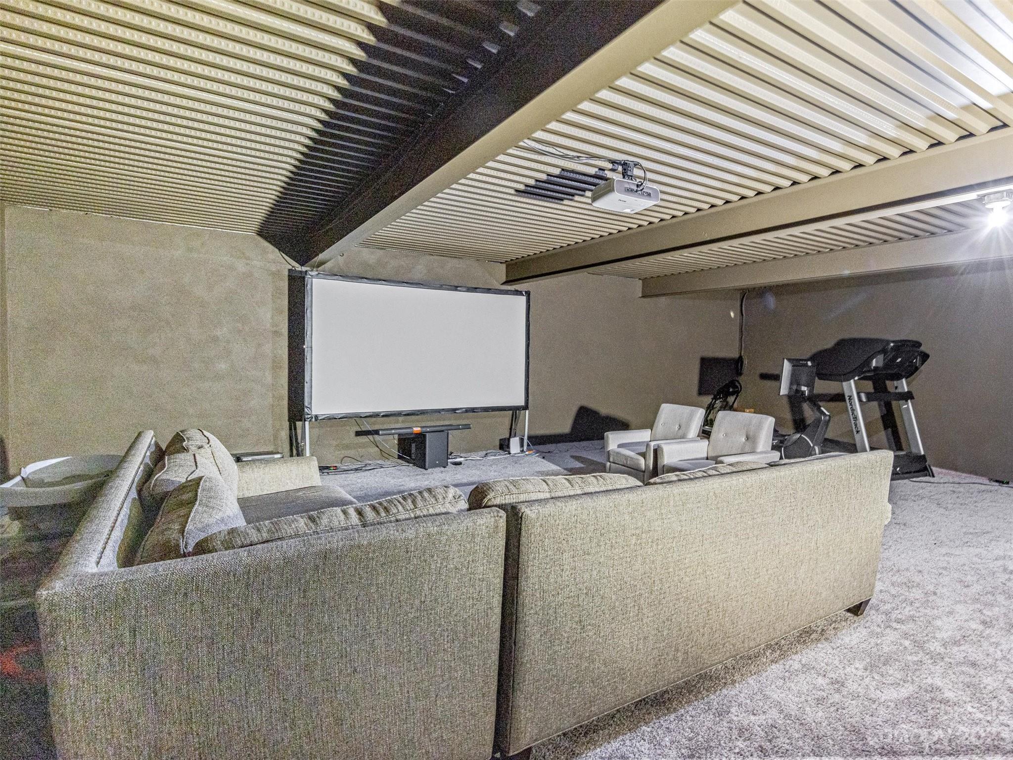 Gaston Mountain - Residential