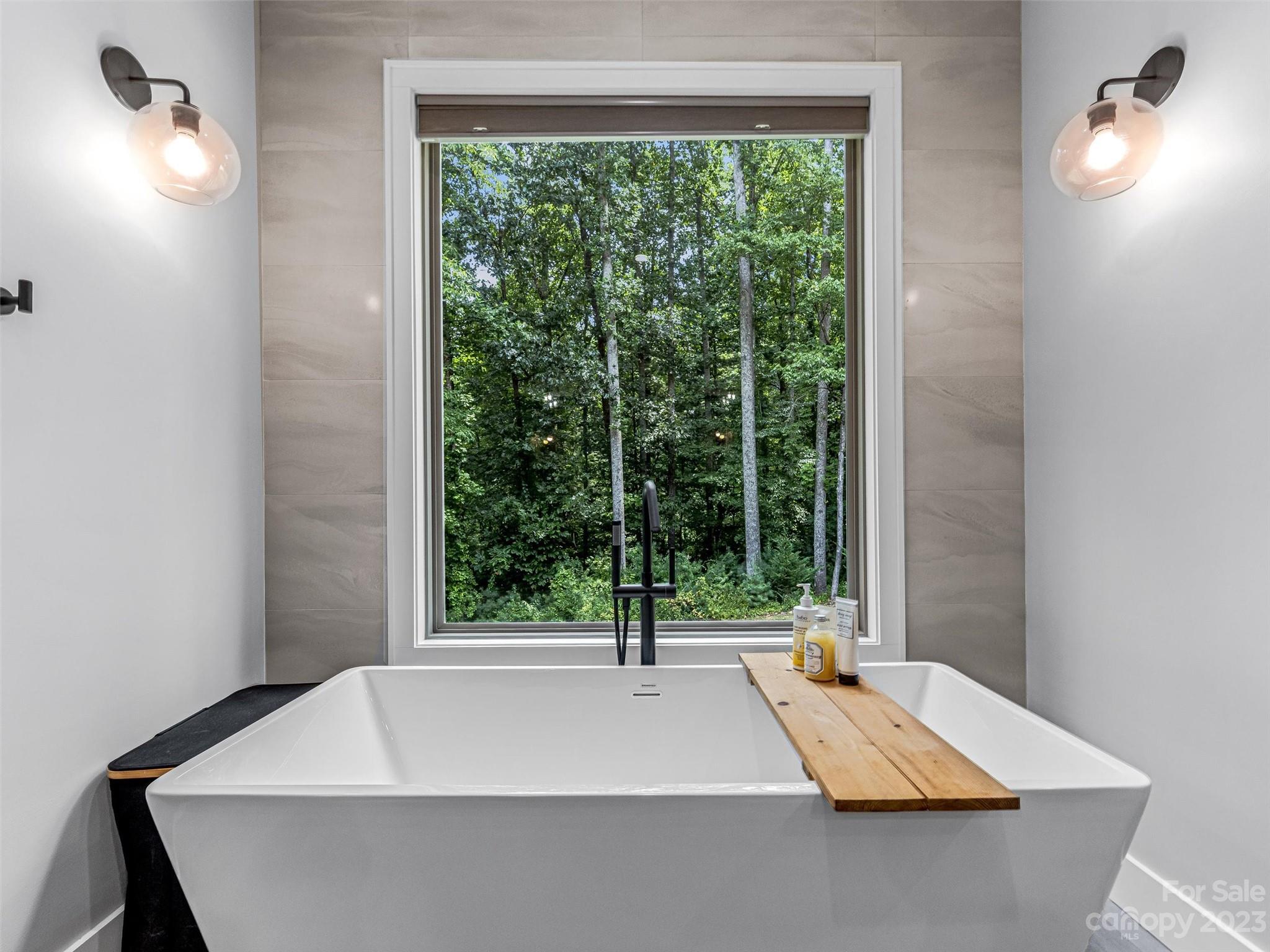 Gaston Mountain - Residential