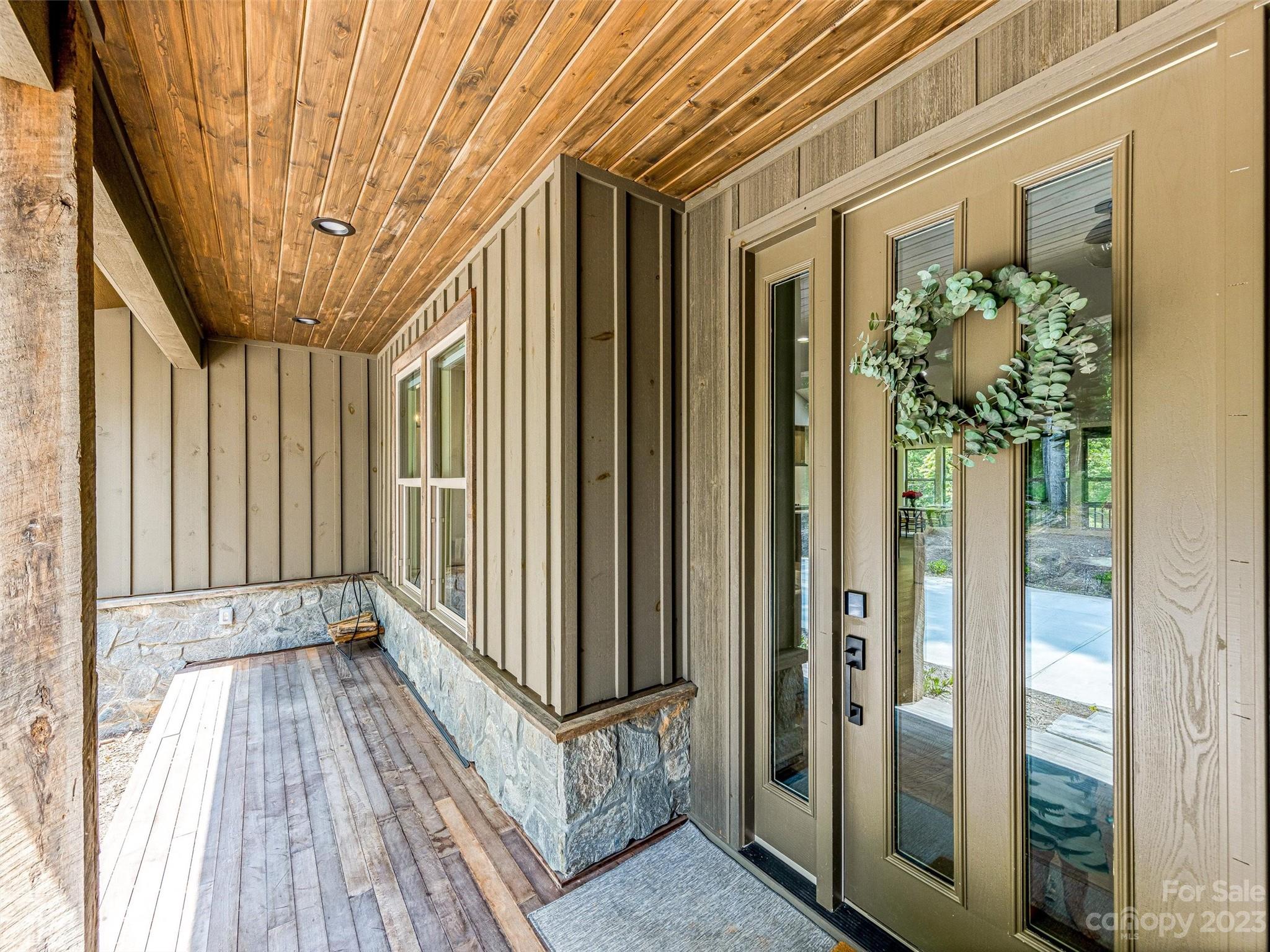 Gaston Mountain - Residential