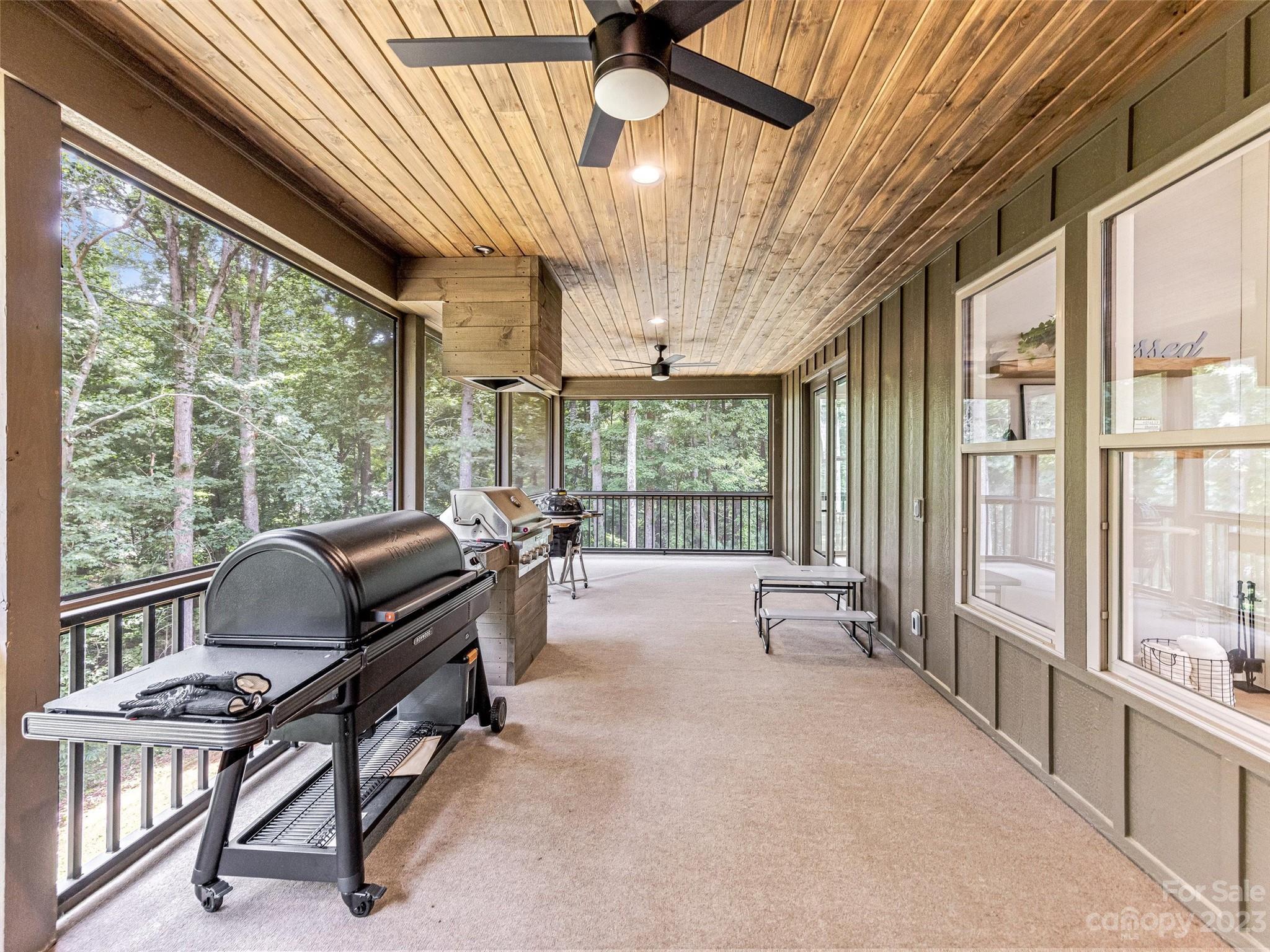 Gaston Mountain - Residential