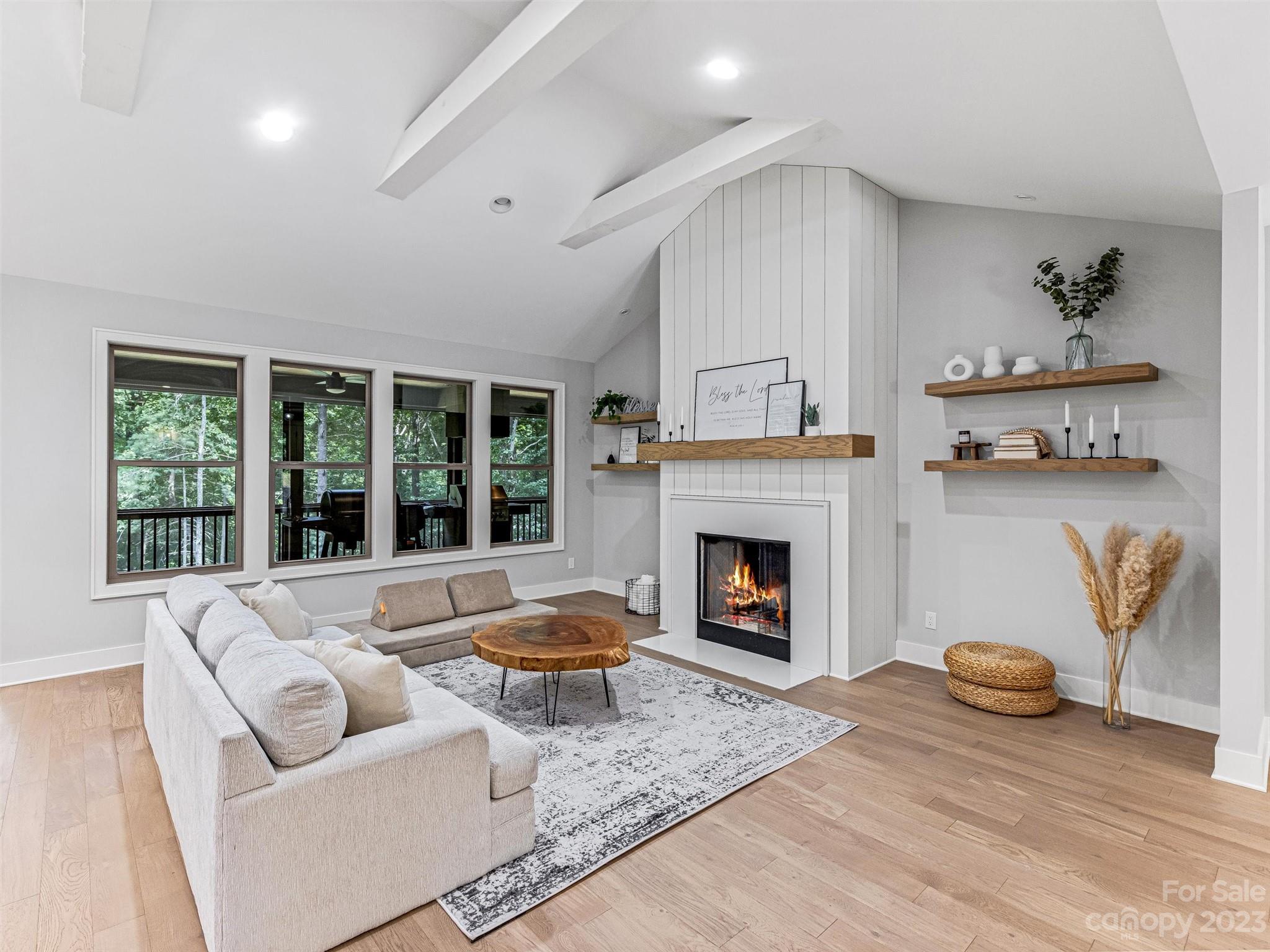 Gaston Mountain - Residential