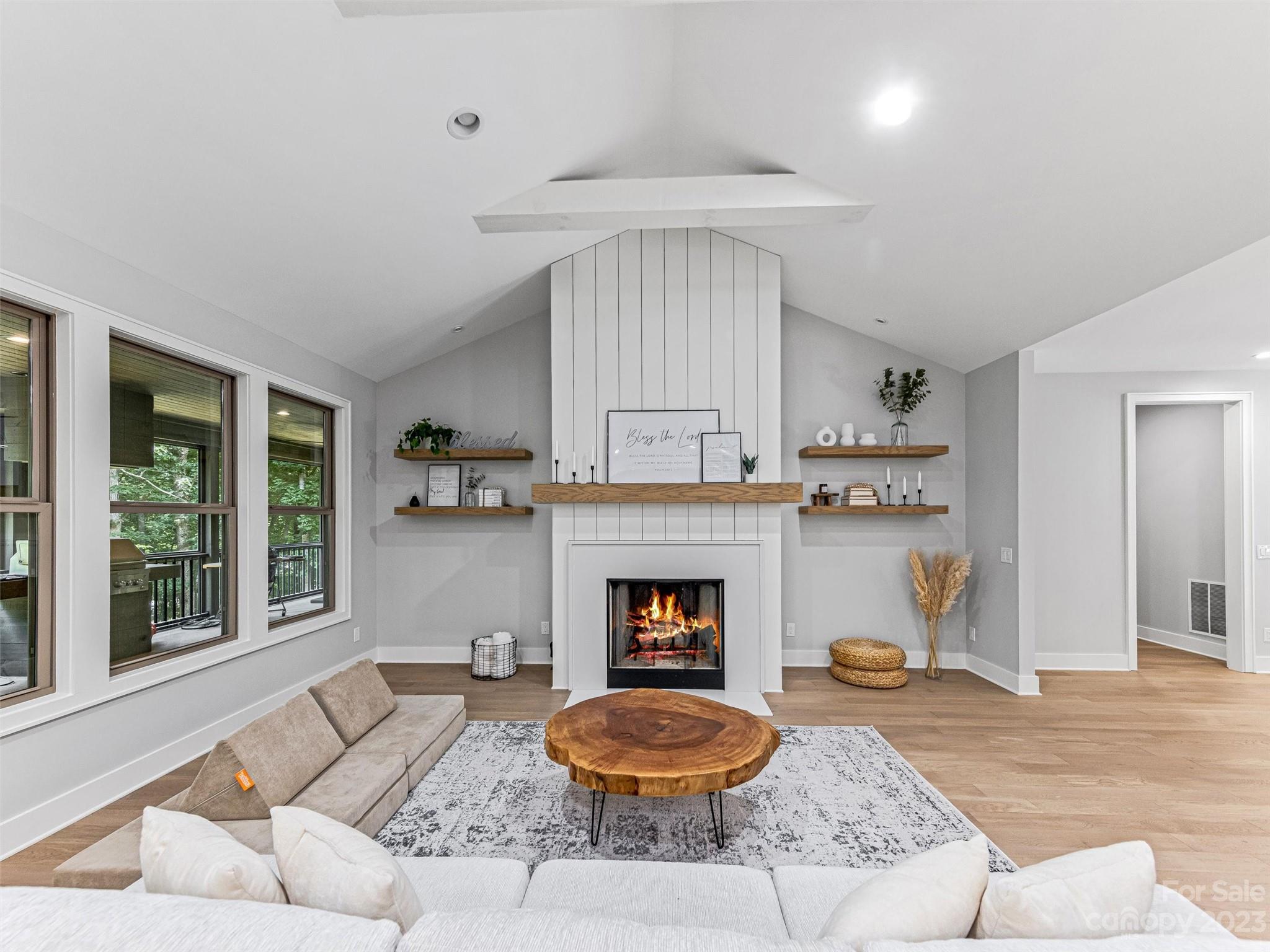 Gaston Mountain - Residential