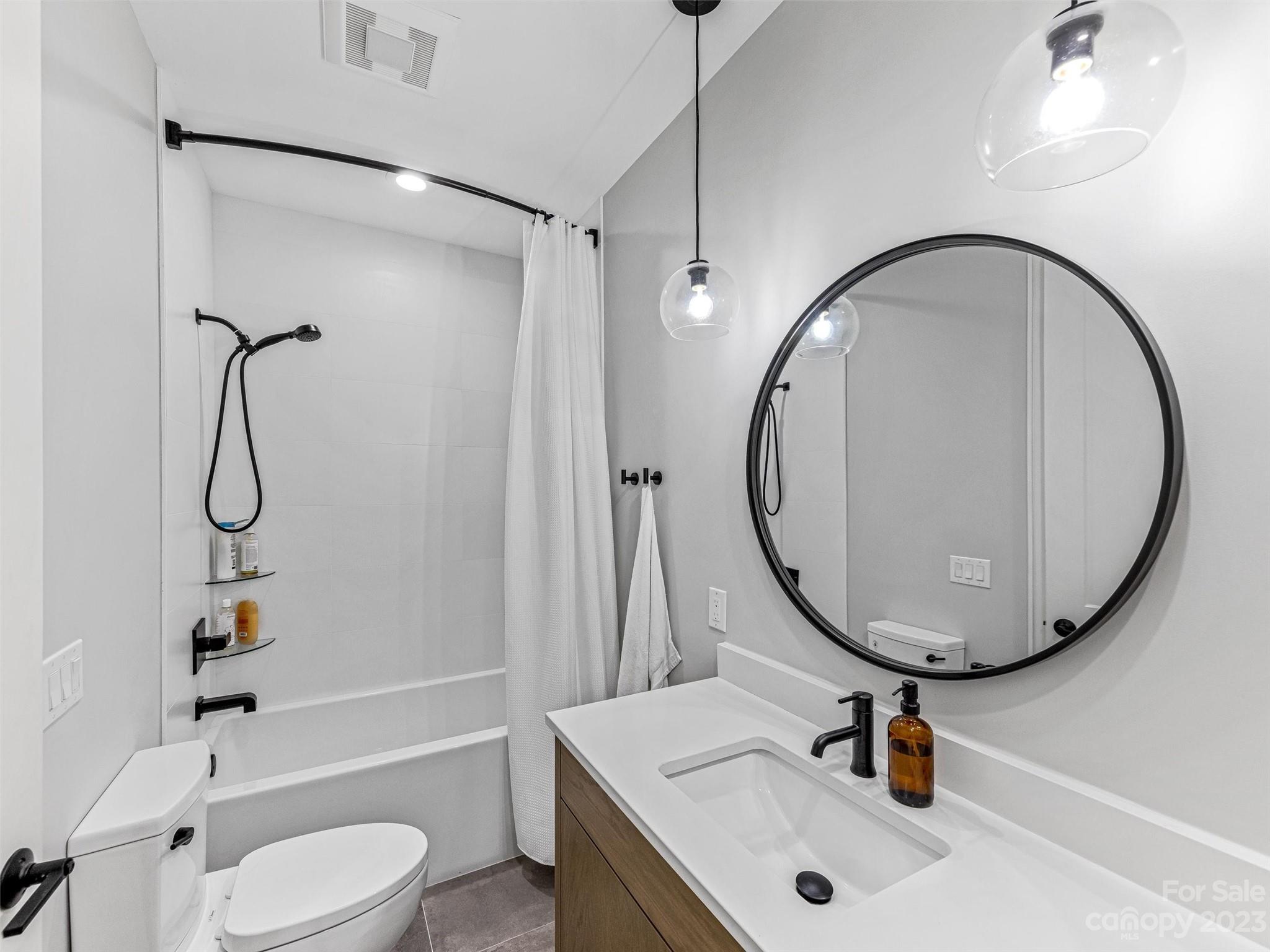 Gaston Mountain - Residential