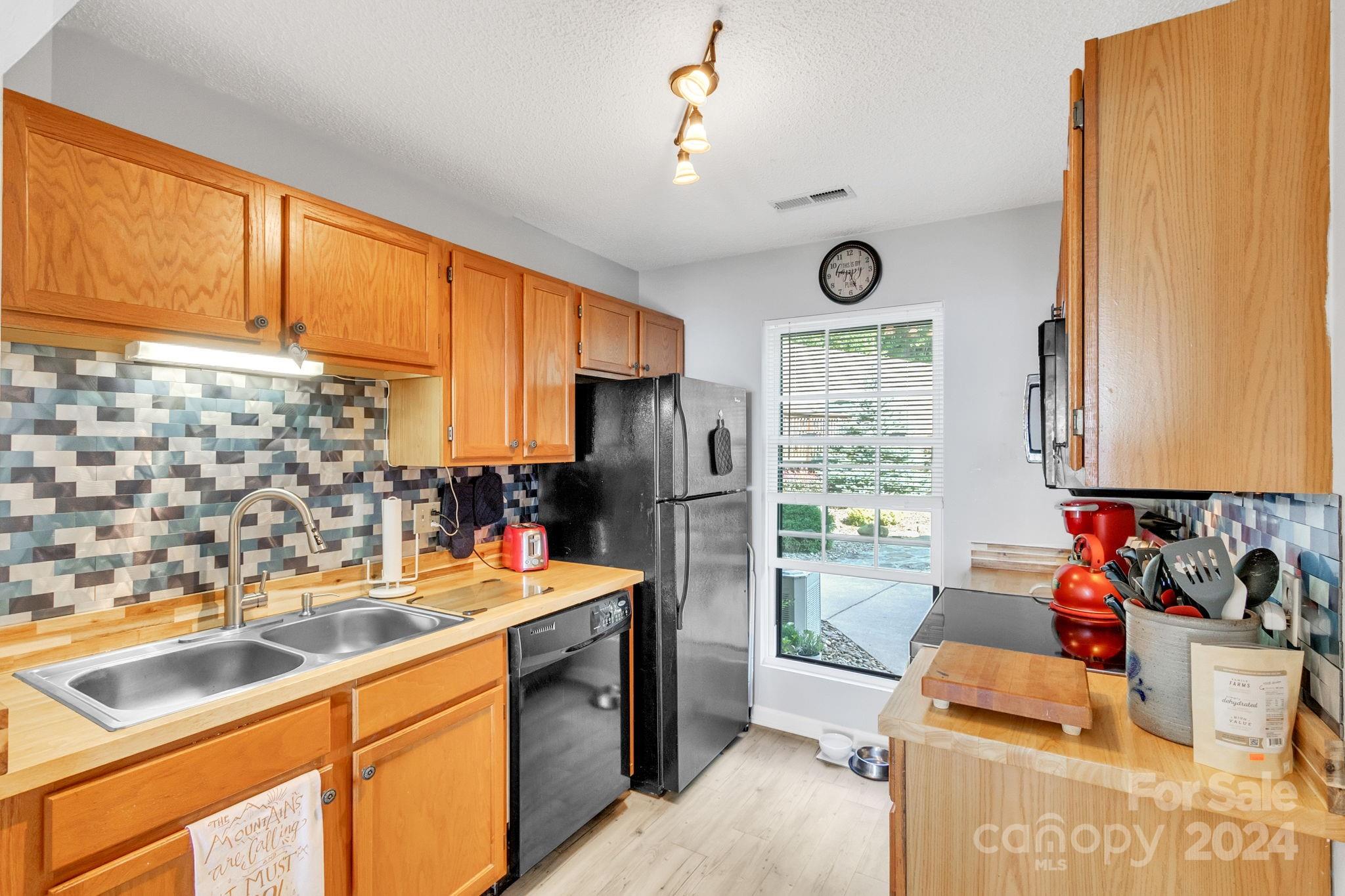 The Brow - Residential