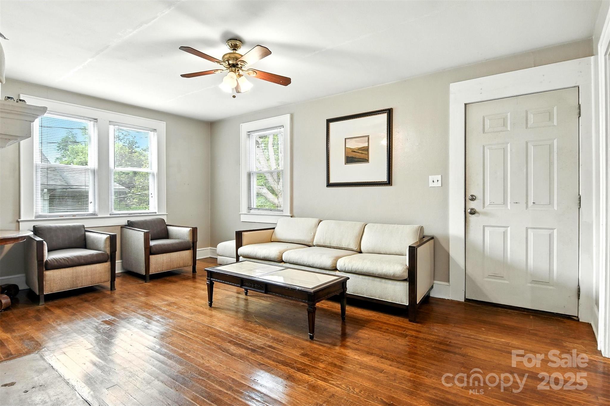 450 1st Street SE