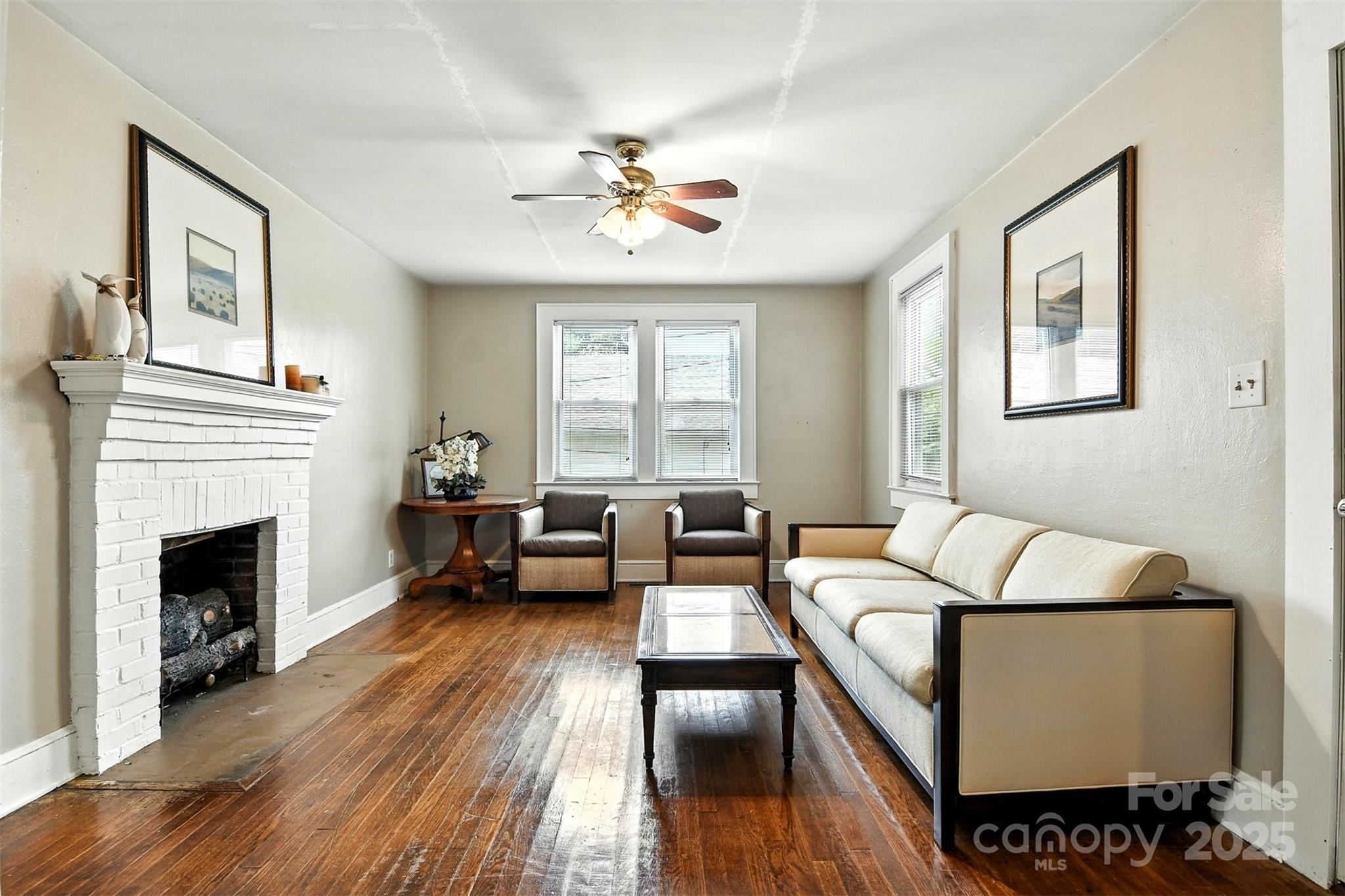 450 1st Street SE