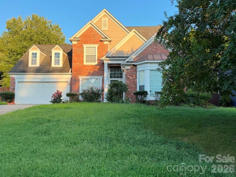 Photo of 11325 Longhedge Lane, Charlotte, NC 28273 (MLS # 4422451)