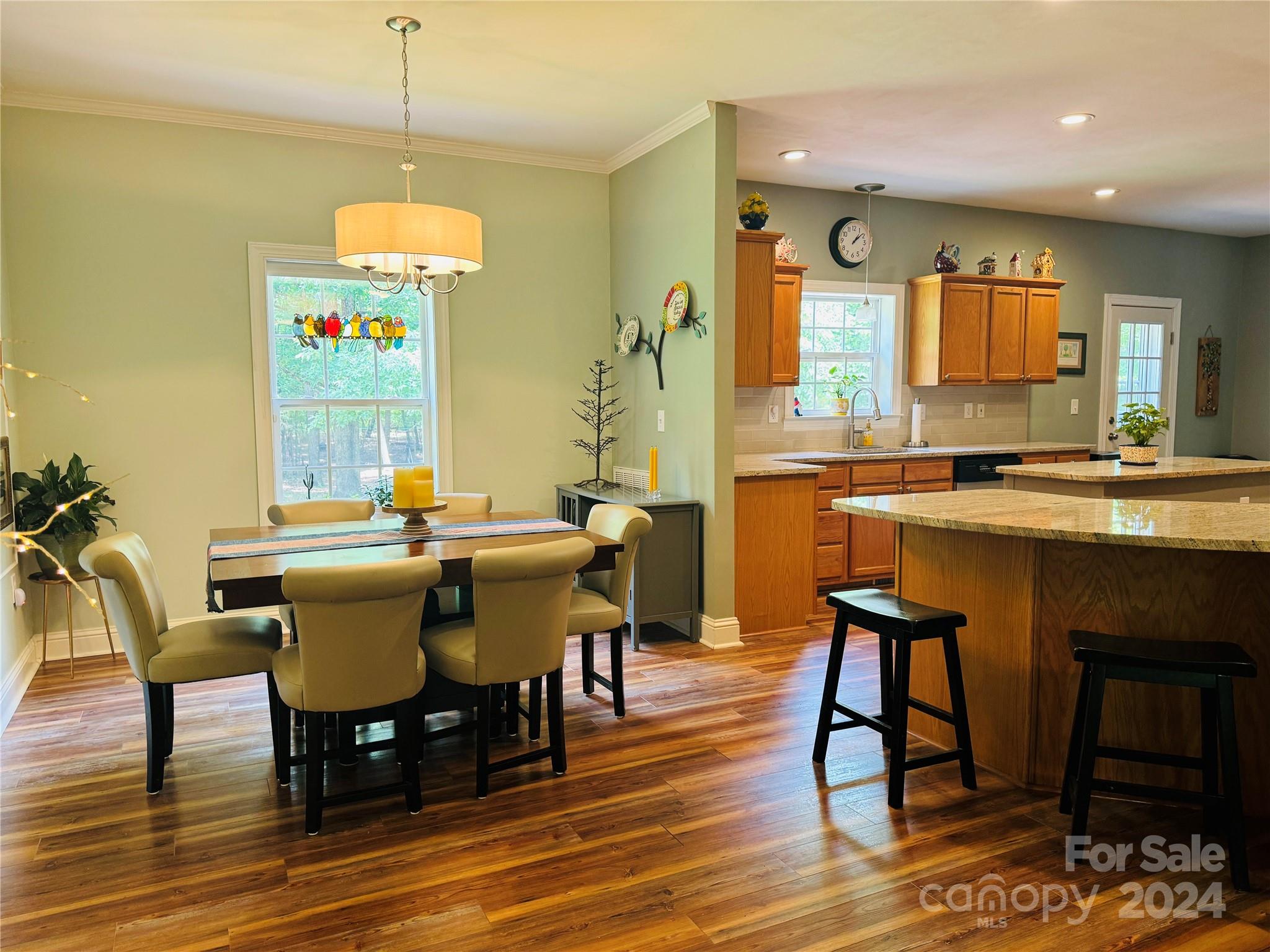 Emerald Bay - Residential