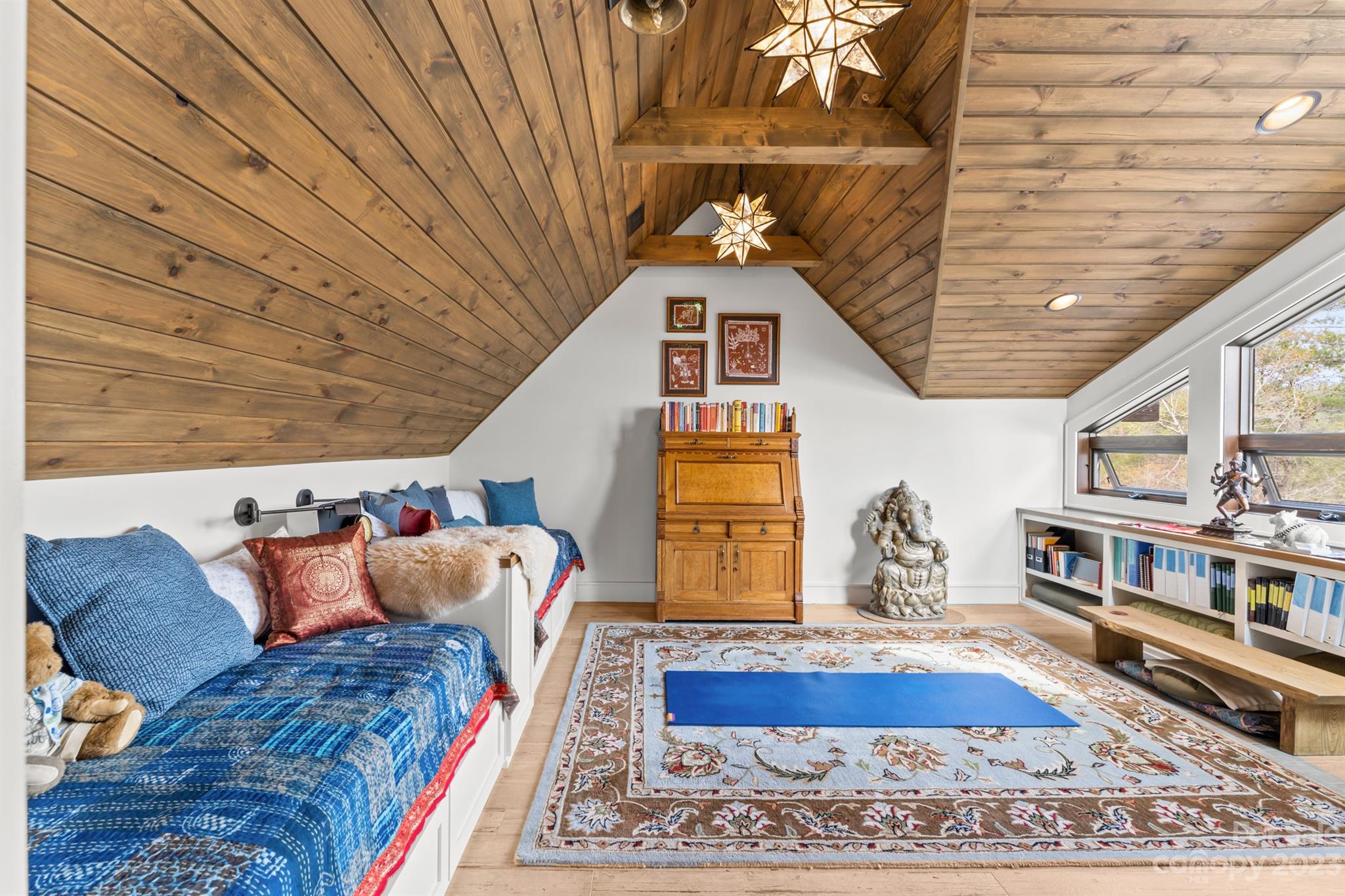 Old Wildlife Club - Residential