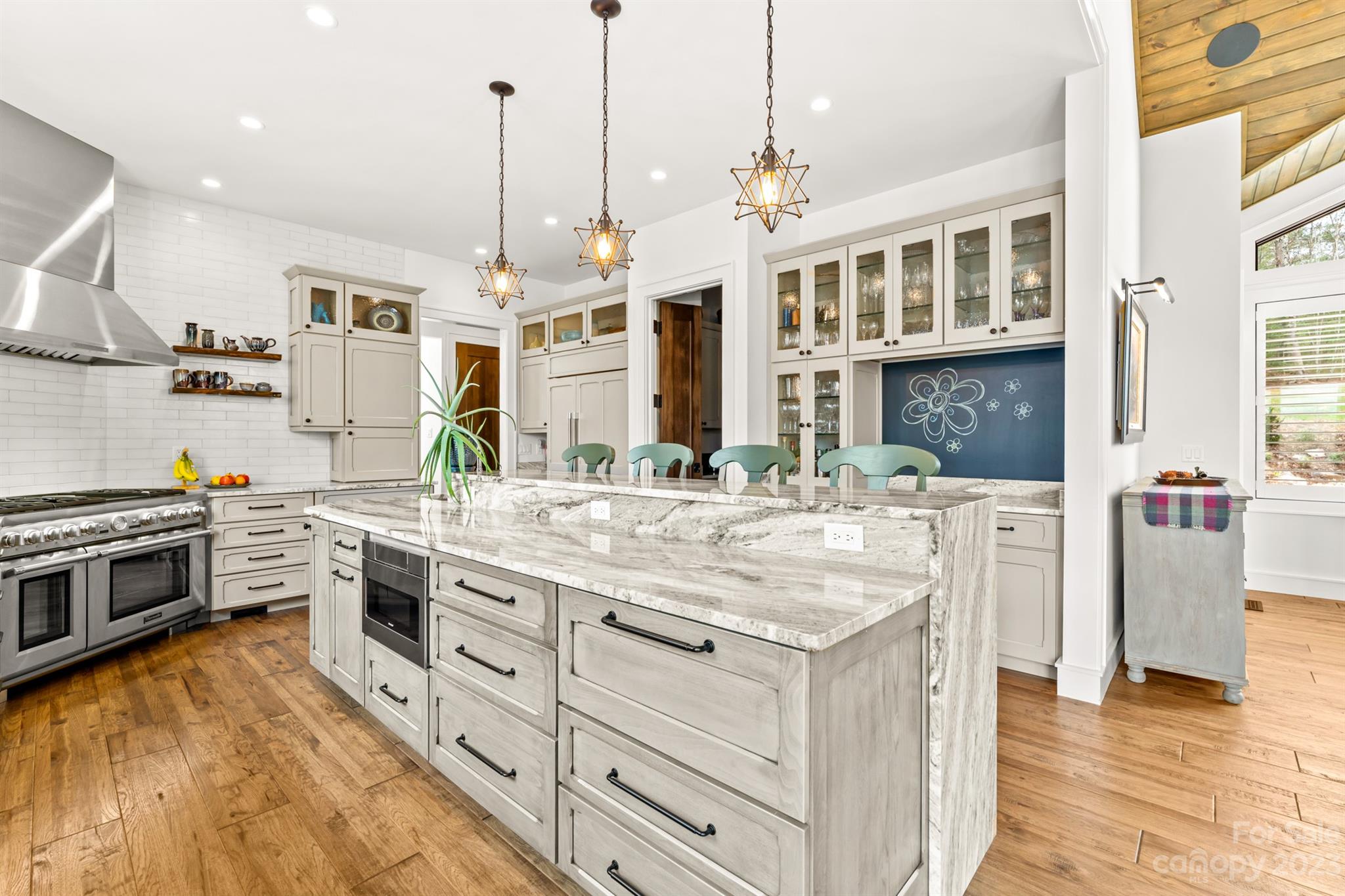 Old Wildlife Club - Residential