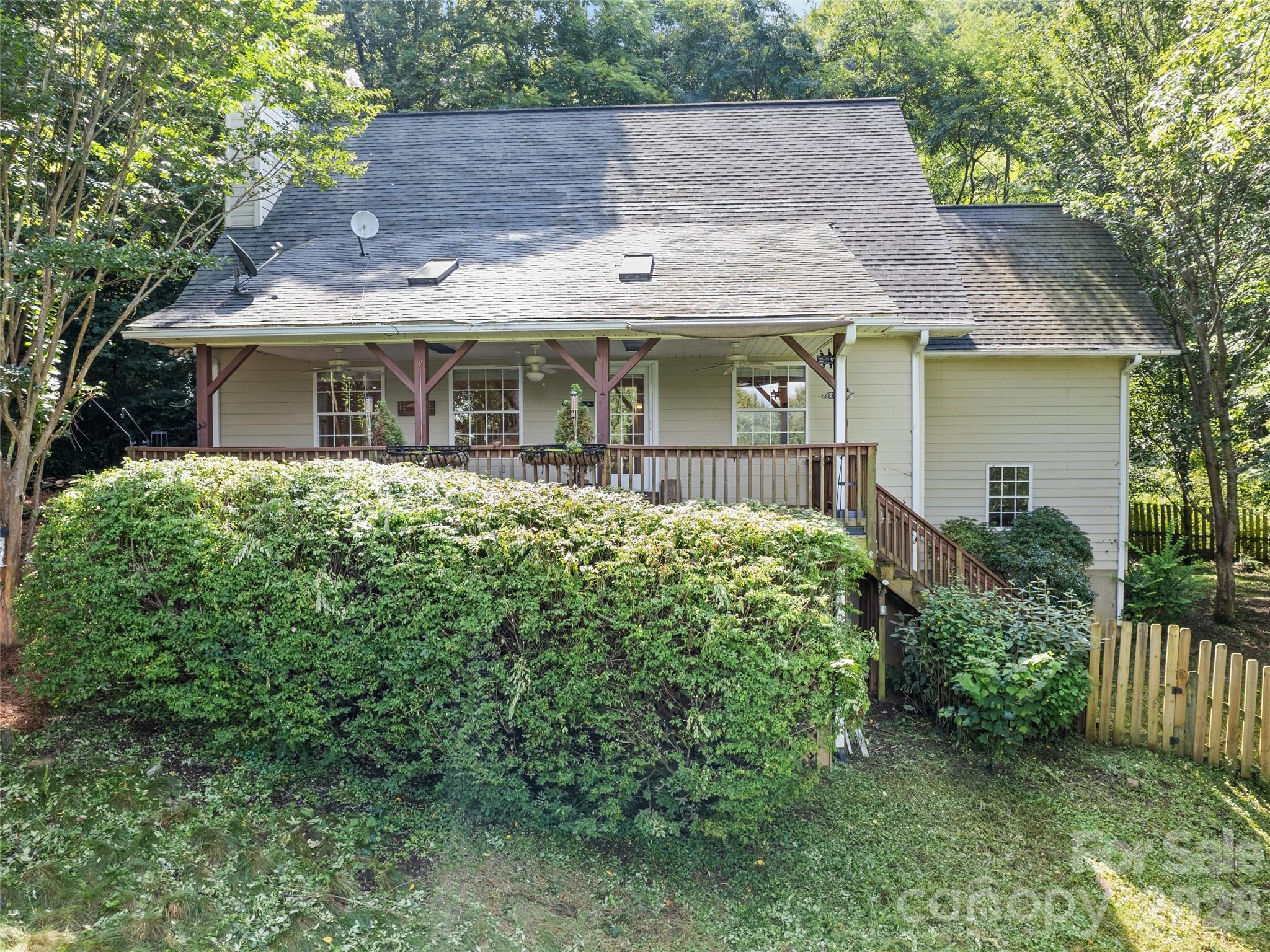 154 Presidential Drive