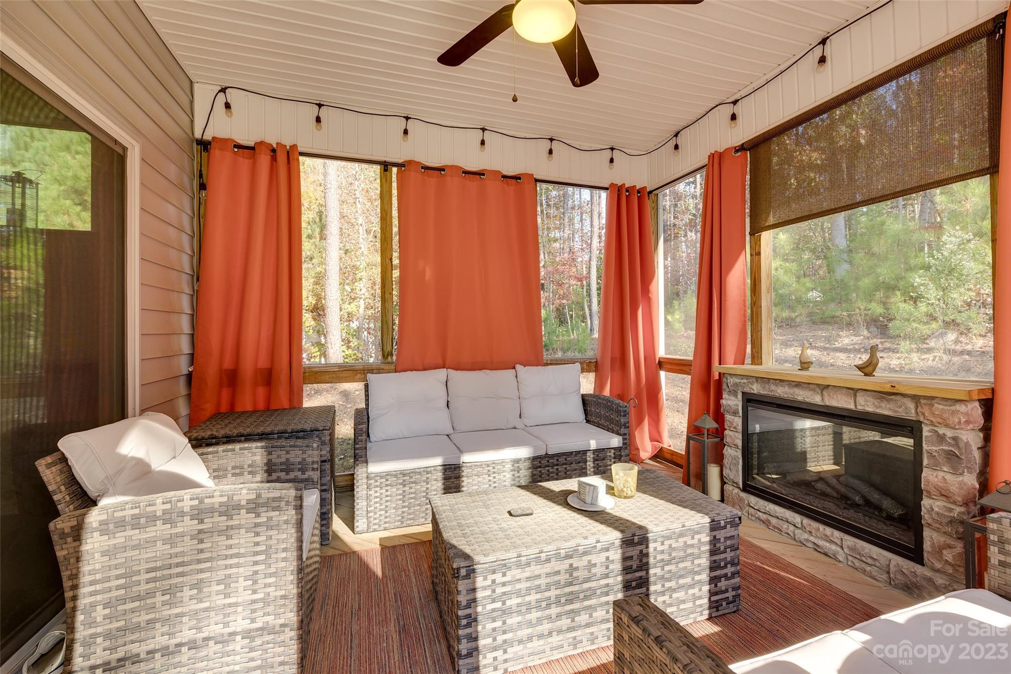 Somerset At Autumn Cove - Residential