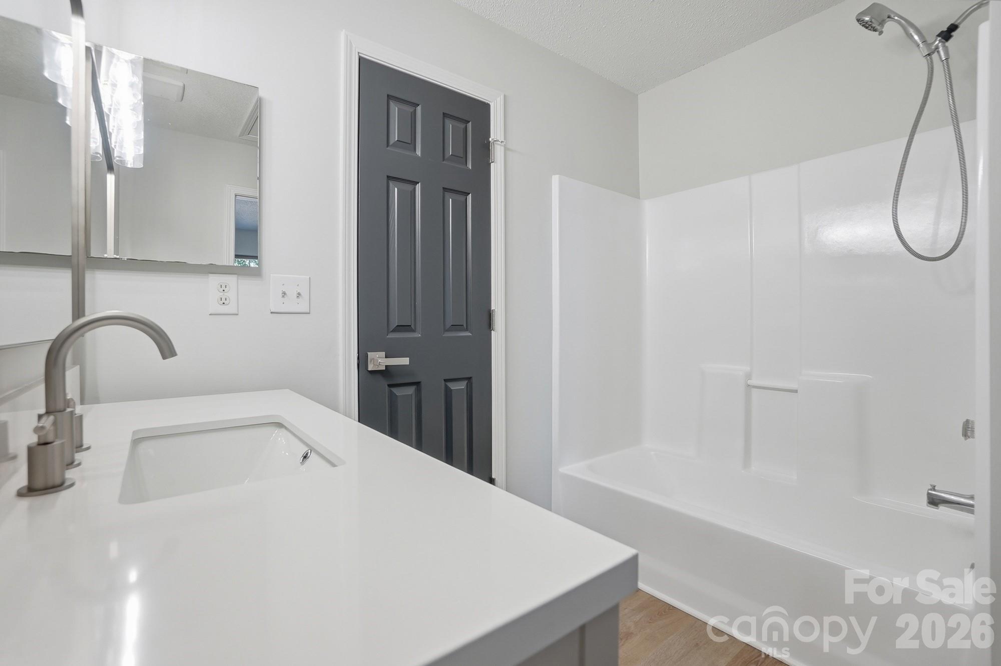 Hunter Downs - Residential